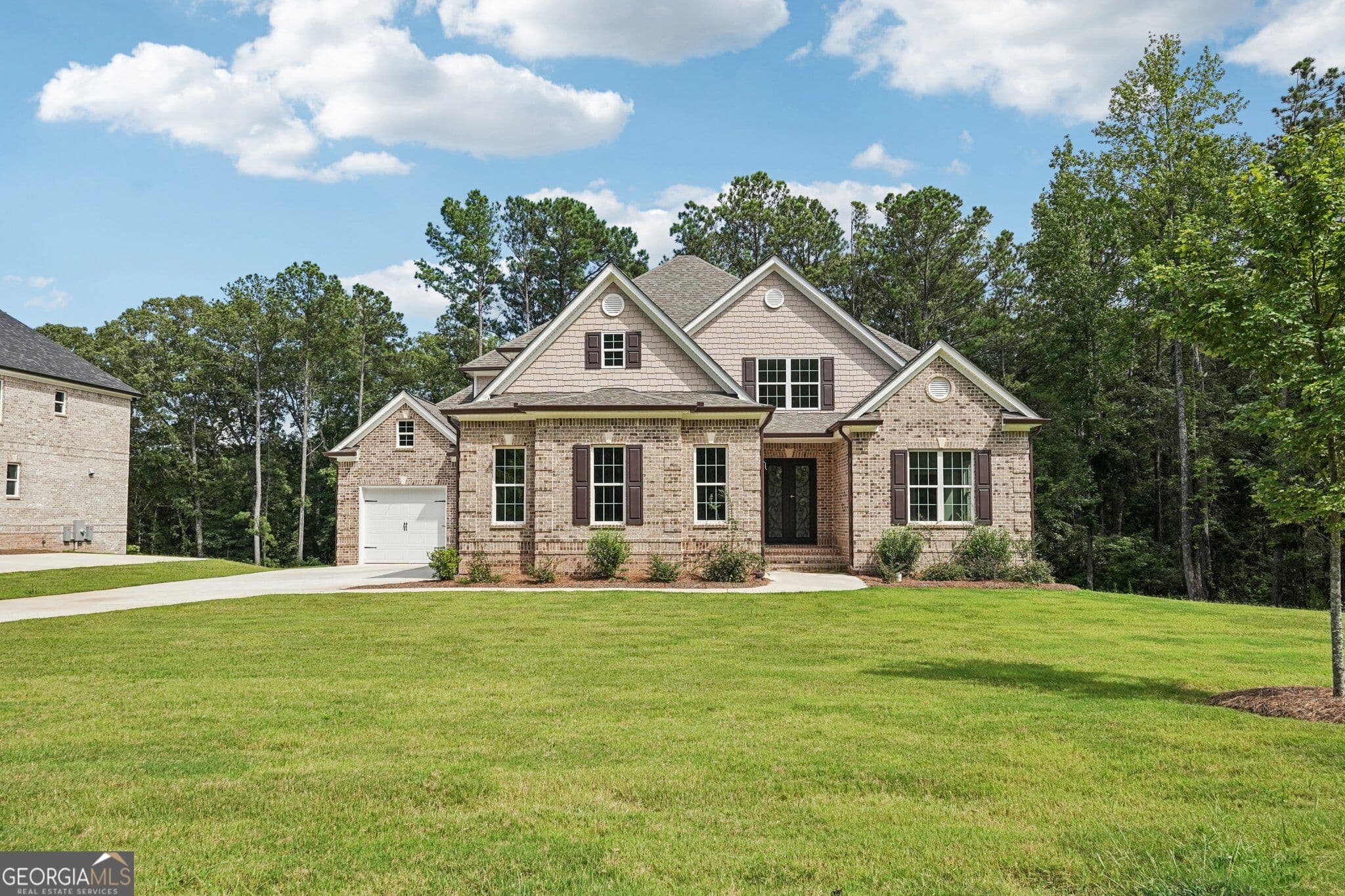 4 bedroom, 4.5 bathroom, 3,653 sq ft single family residence for sale at 8033 White Stone Boulevard, Douglasville, GA 30135 — photo 2