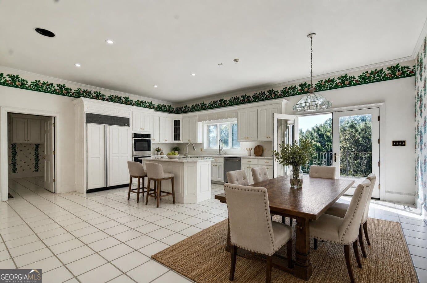 6 bedroom, 6.5 bathroom, 9,384 sq ft single family residence for sale at 219 Lovic Davis Road, Lagrange, GA 30240 — photo 4