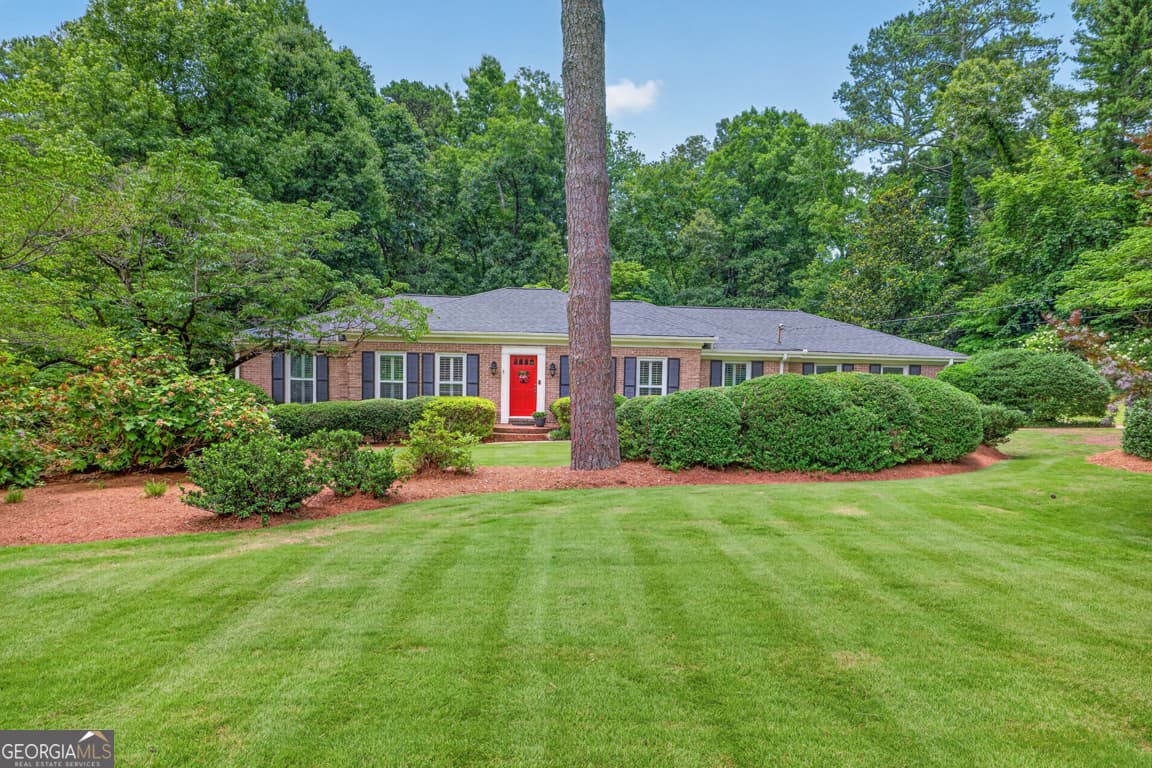 3 bedroom, 2 bathroom, 100 sq ft single family residence sold at 1999 Glacier Drive, Stone Mountain, GA 30087