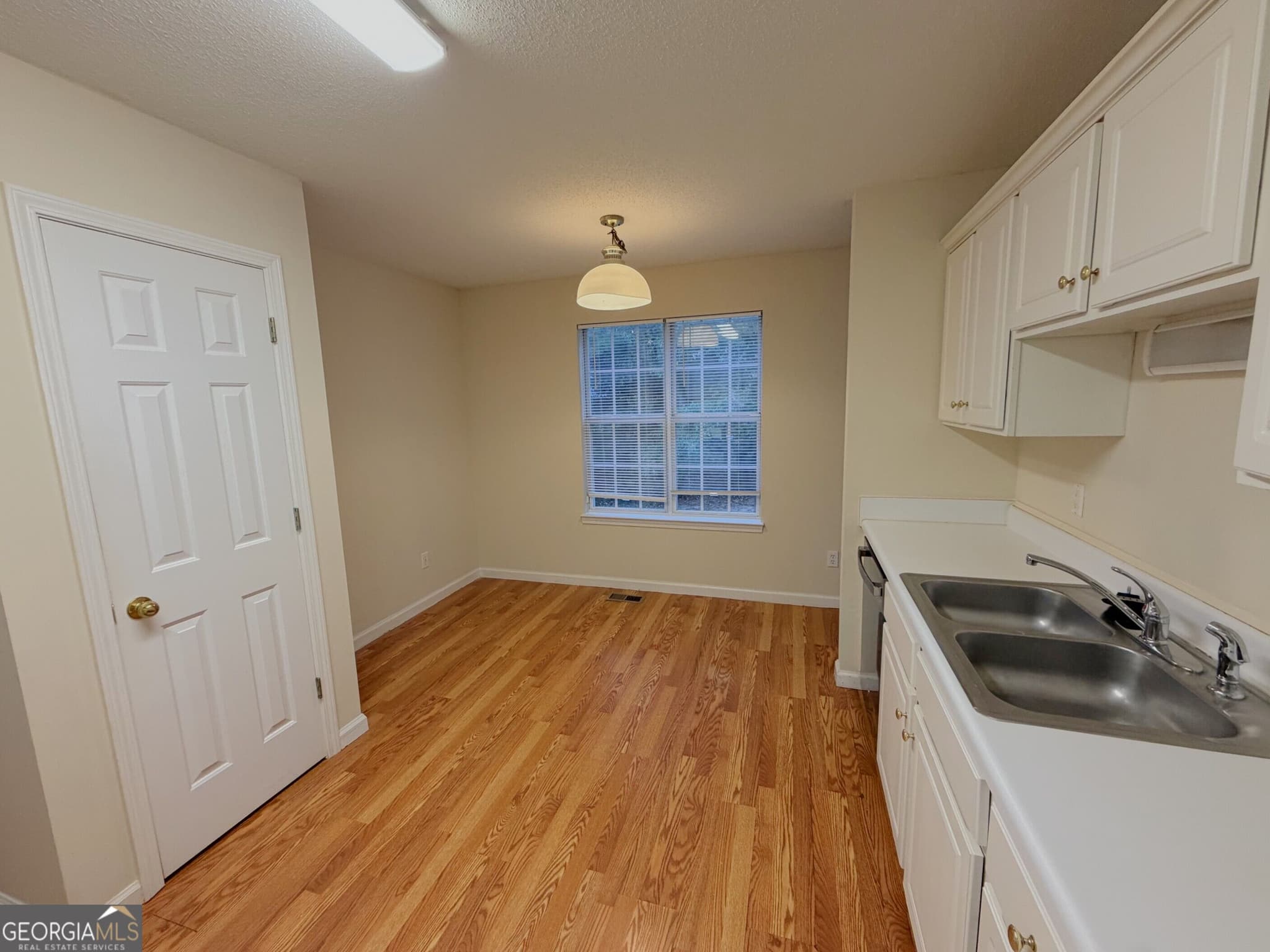 3 bedroom, 2.5 bathroom, 2,088 sq ft single family residence for rent at 81 Abbotsford Drive, Villa Rica, GA 30180 for $1,649 a month — photo 7