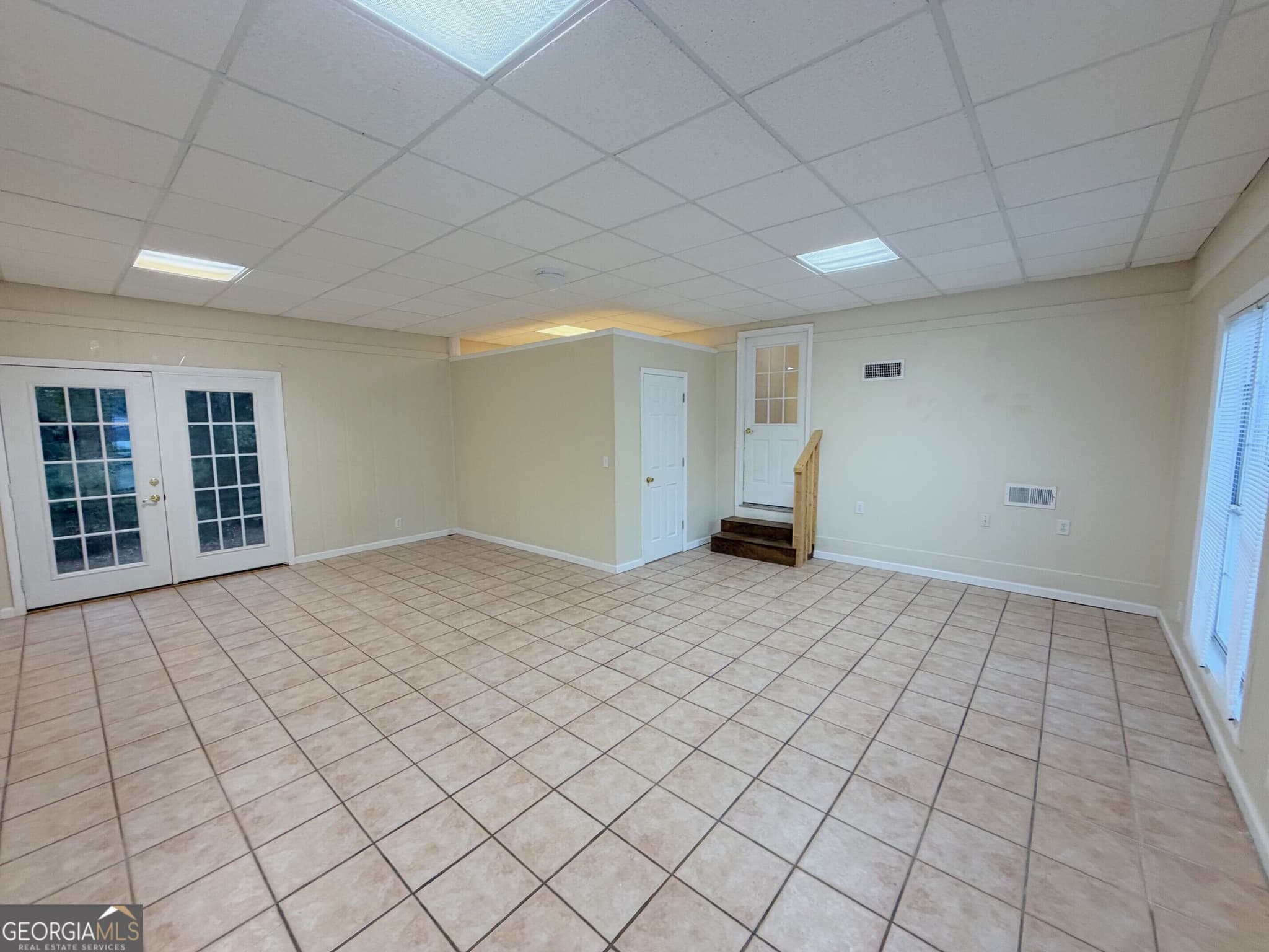 3 bedroom, 2.5 bathroom, 2,088 sq ft single family residence for rent at 81 Abbotsford Drive, Villa Rica, GA 30180 for $1,649 a month — photo 10