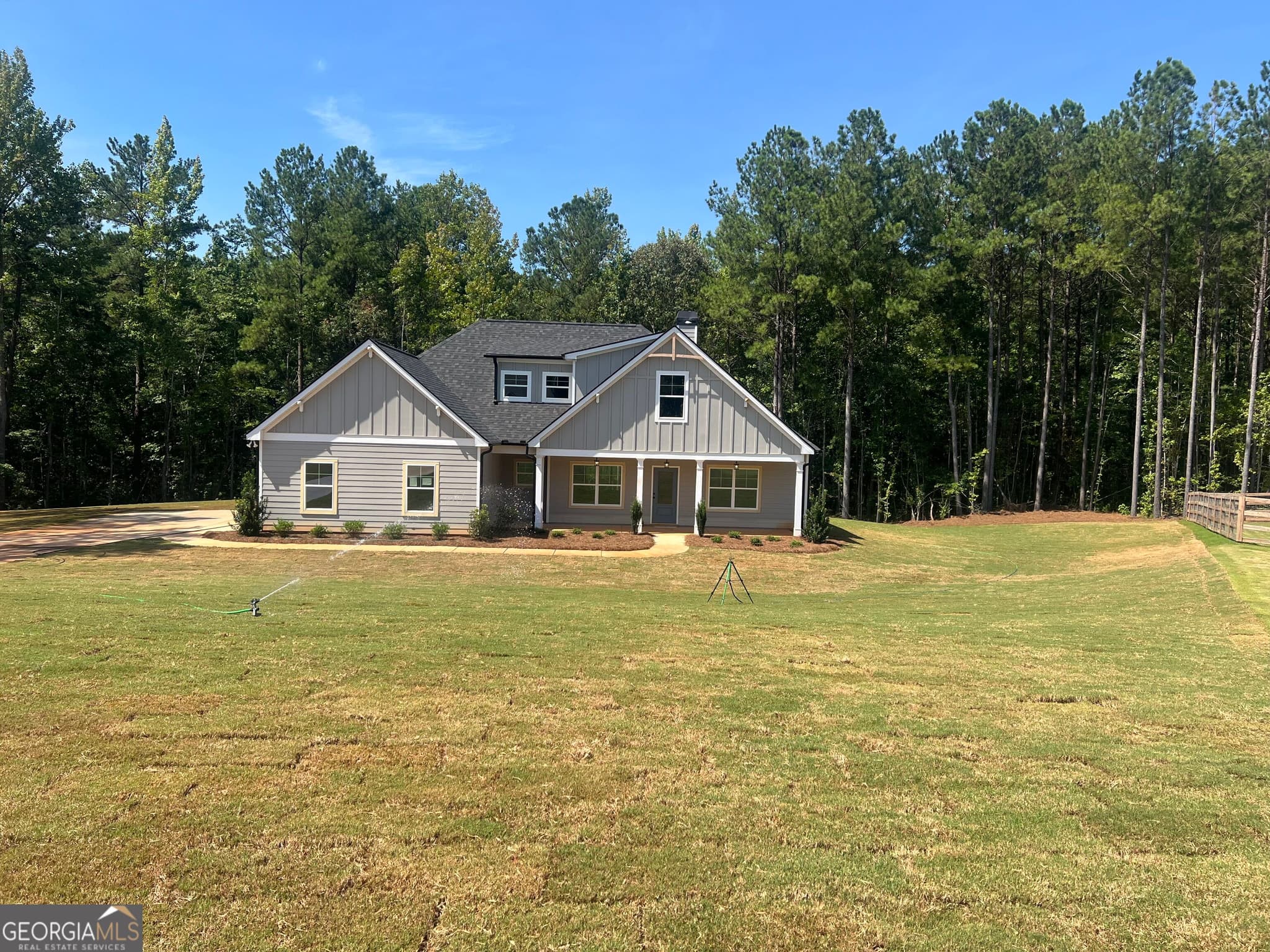 4 bedroom, 3 bathroom, 2,311 sq ft single family residence for sale at 61 Root Drive 18, Newnan, GA 30263 — photo 2