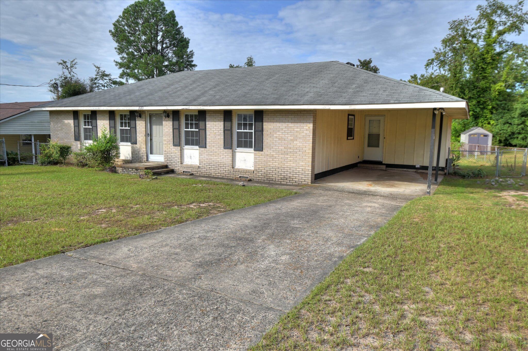 4 bedroom, 2 bathroom, 1,305 sq ft single family residence for sale at 2083 Hillsinger Road, Augusta, GA 30904 — photo 2