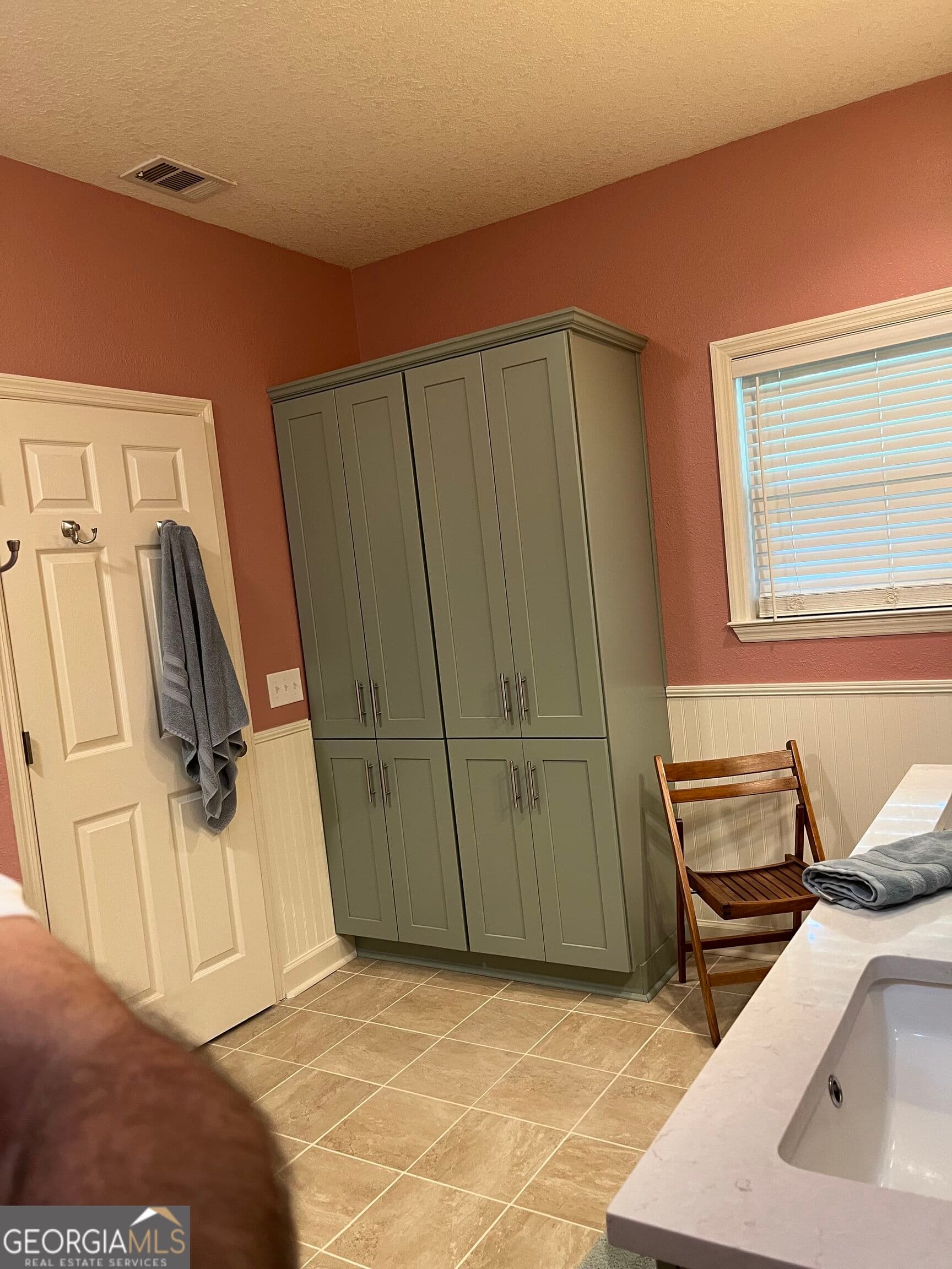 3 bedroom, 2 bathroom, 2,276 sq ft single family residence for sale at 1207 Brooklet South Drive, Brooklet, GA 30415 — photo 3