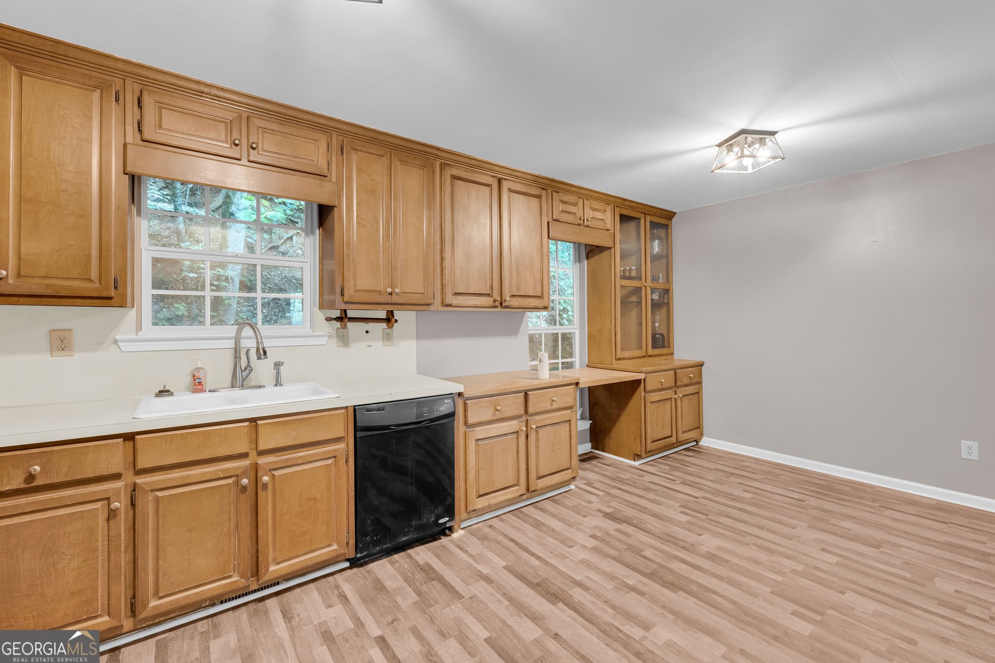 2 bedroom, 1.5 bathroom, 1,116 sq ft single family residence for sale at 549 Travaden Trail, Hiawassee, GA 30546 — photo 7