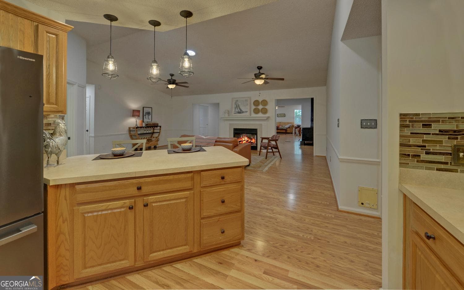 3 bedroom, 4 bathroom, 3,133 sq ft single family residence for sale at 567 Cedar Pond Road, Hartwell, GA 30643 — photo 6