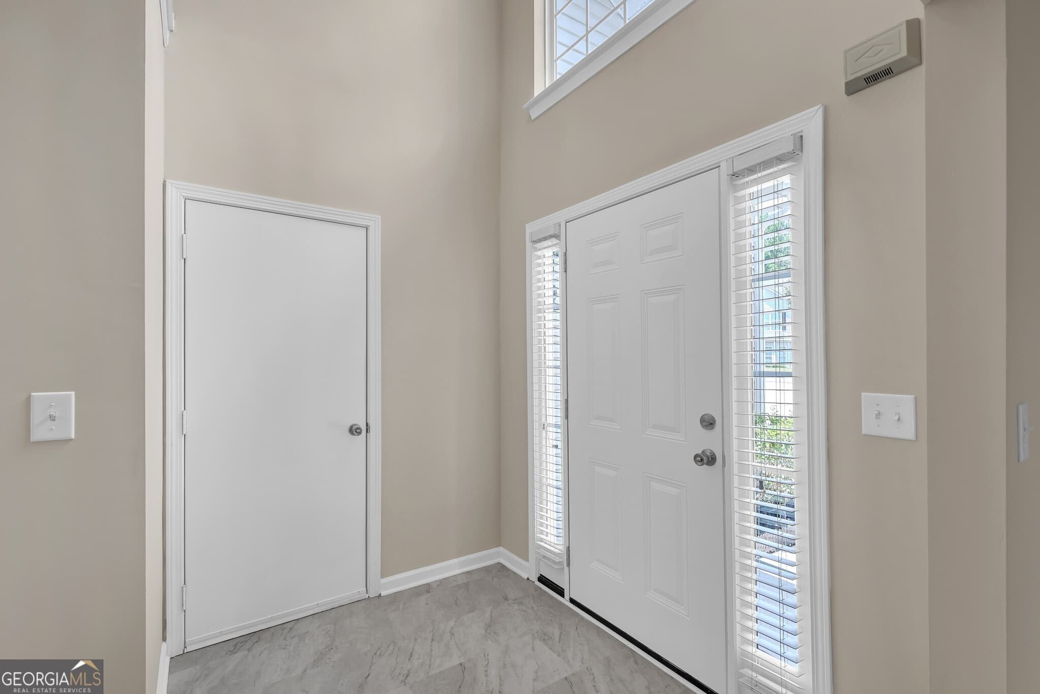 4 bedroom, 2.5 bathroom, 2,142 sq ft single family residence for sale at 4213 Sitka Drive, Douglasville, GA 30135 — photo 3