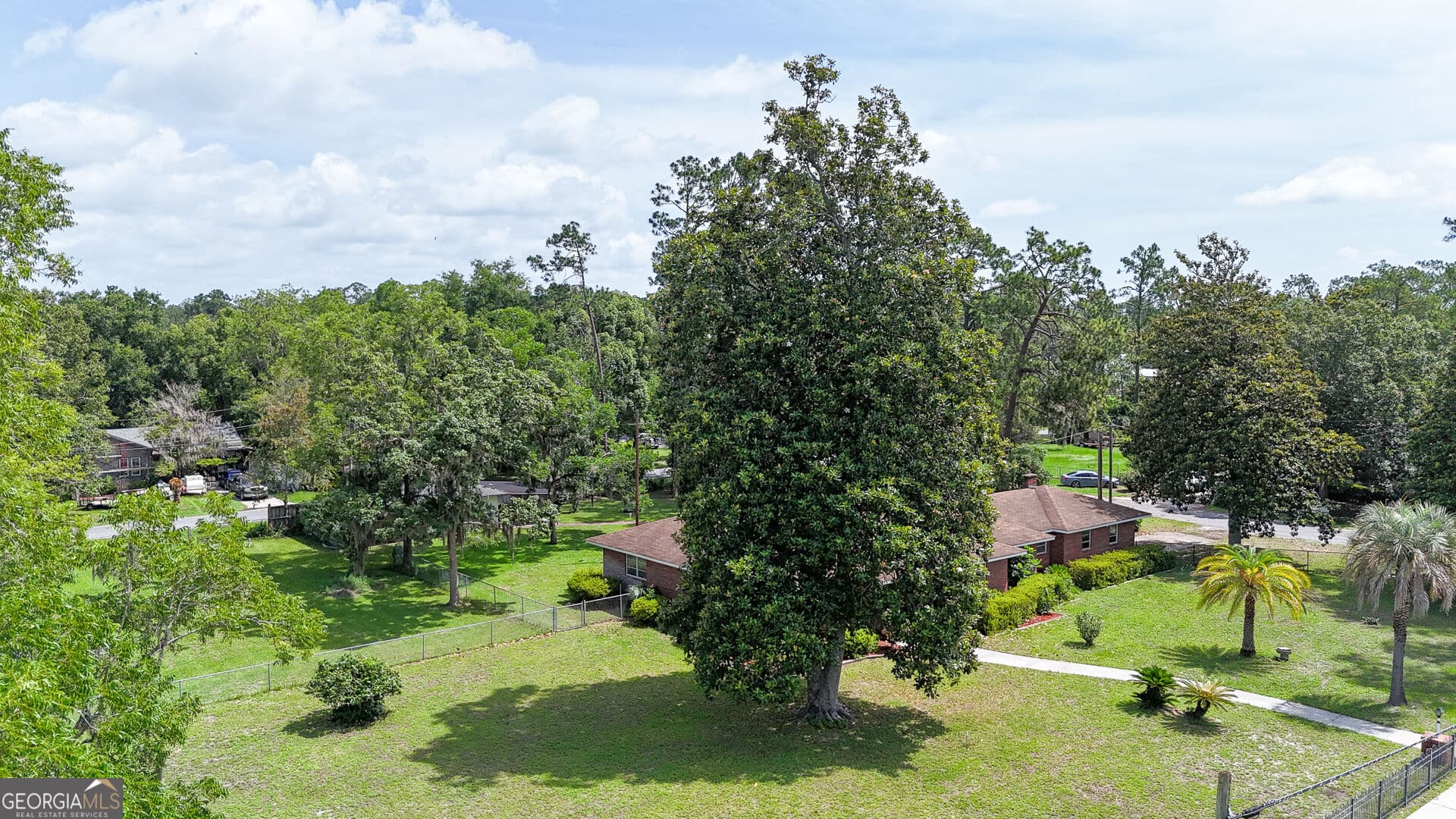 3 bedroom, 2 bathroom, 2,577 sq ft single family residence for sale at 177 Pinewood Street, Folkston, GA 31537 — photo 8
