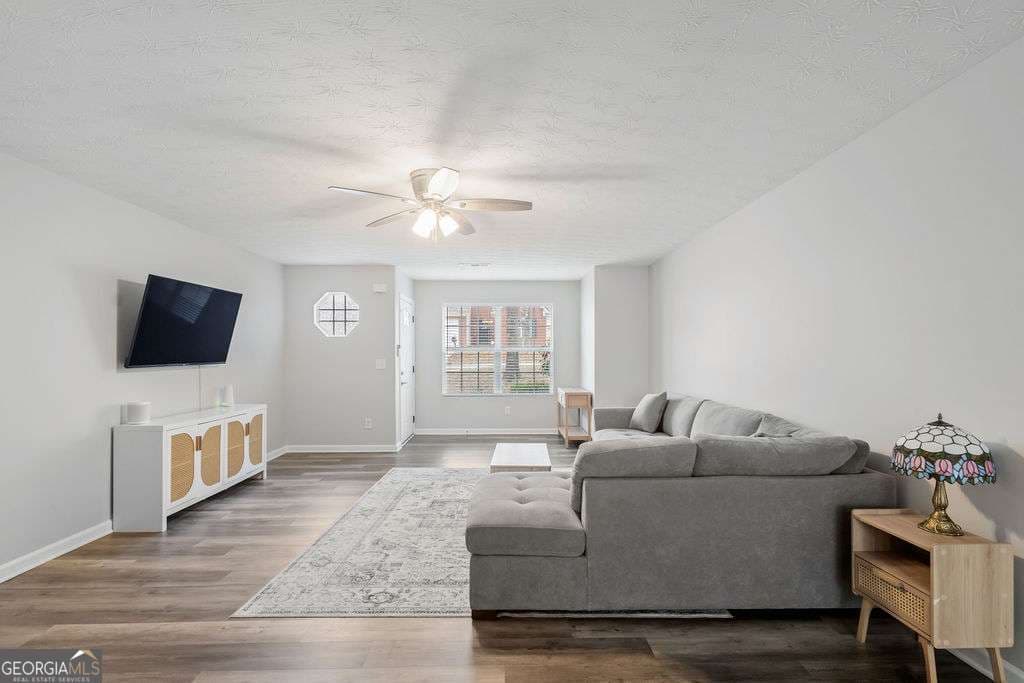 3 bedroom, 2.5 bathroom, 1,768 sq ft single family residence for sale at 59 Belmont Park Drive, Newnan, GA 30263 — photo 2