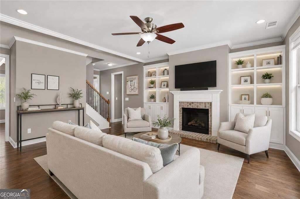 5 bedroom, 3.5 bathroom, 4,162 sq ft single family residence for sale at 209 Enfield Lane, Mcdonough, GA 30252 — photo 4