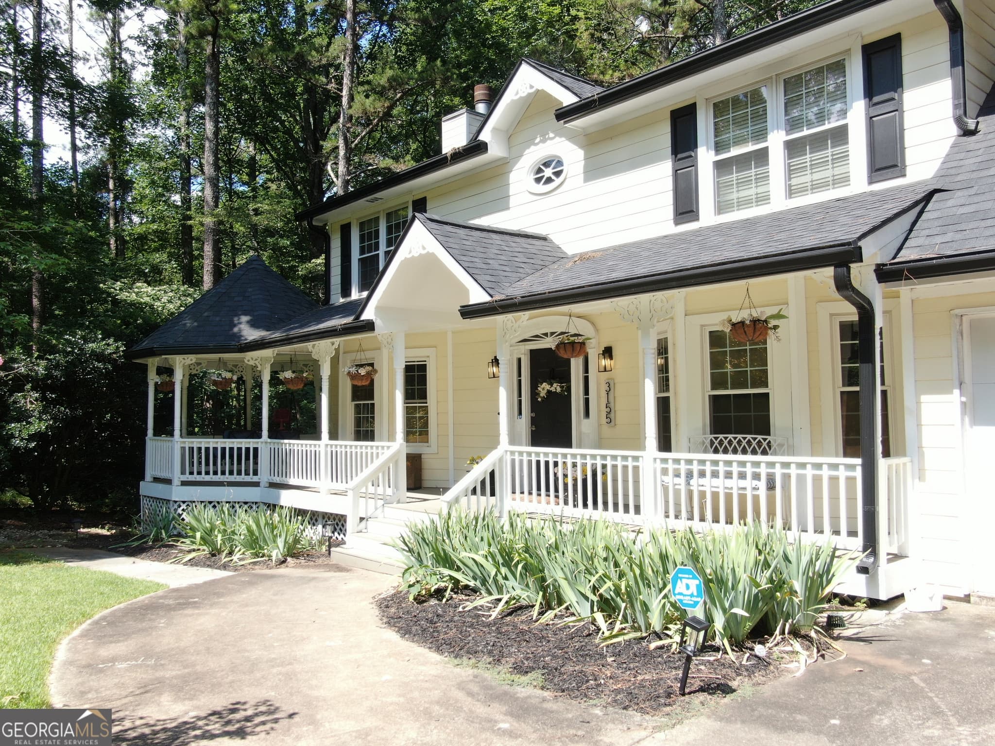4 bedroom, 4 bathroom, 3,317 sq ft single family residence sold at 3155 Laura Lane, Douglasville, GA 30135