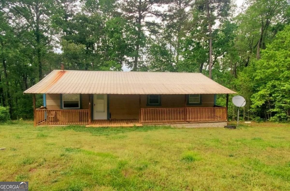 multi family for sale at 130 Shorewood Circle, Toccoa, GA 30577