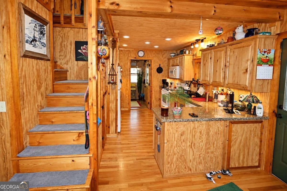 2 bedroom, 2 bathroom cabin,single family residence for sale at 52 Monitor Drive, Ellijay, GA 30540 — photo 9