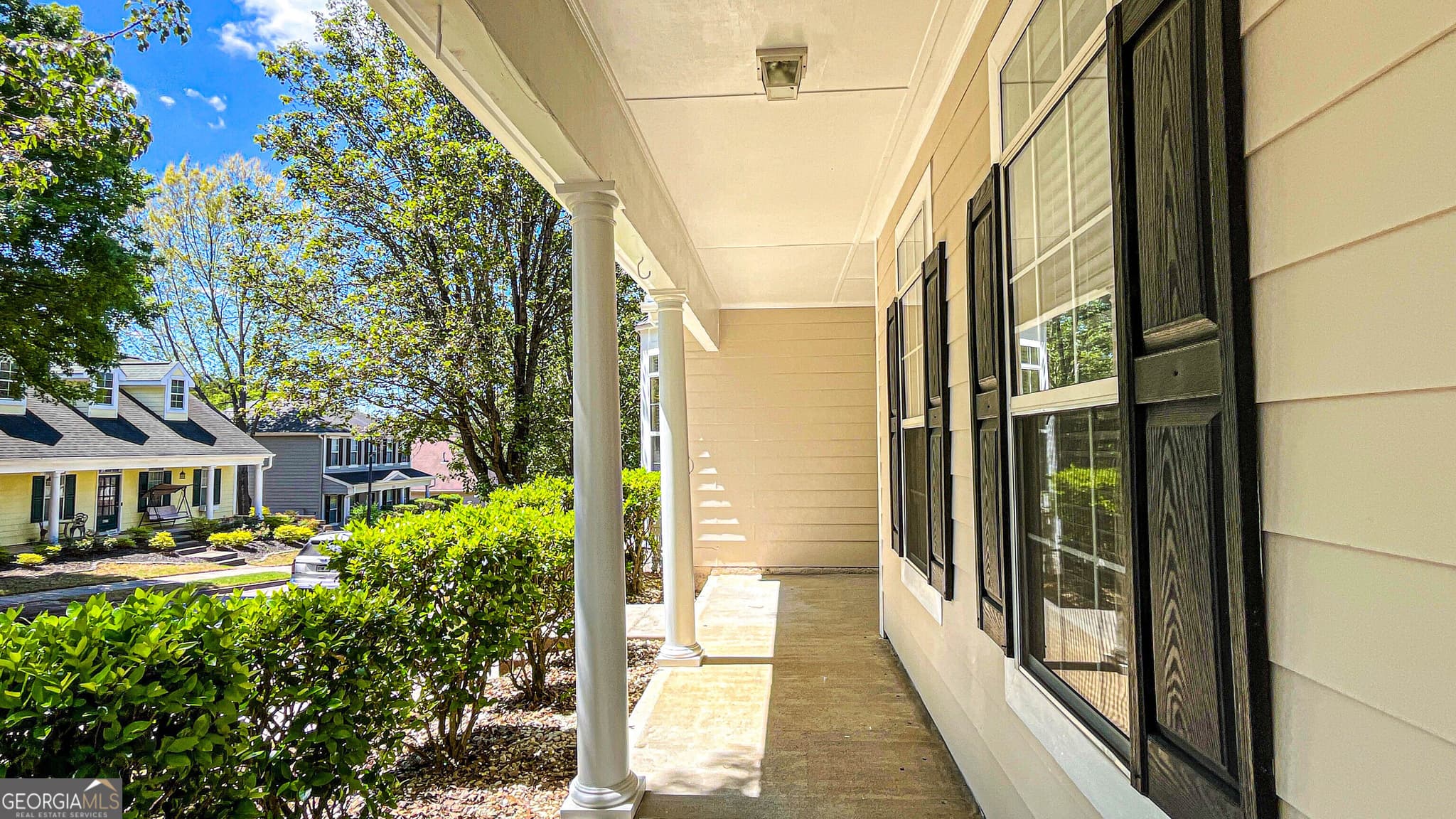 3 bedroom, 2 bathroom, 1,762 sq ft single family residence under contract at 608 Brookwater Drive, Stockbridge, GA 30281 — photo 8