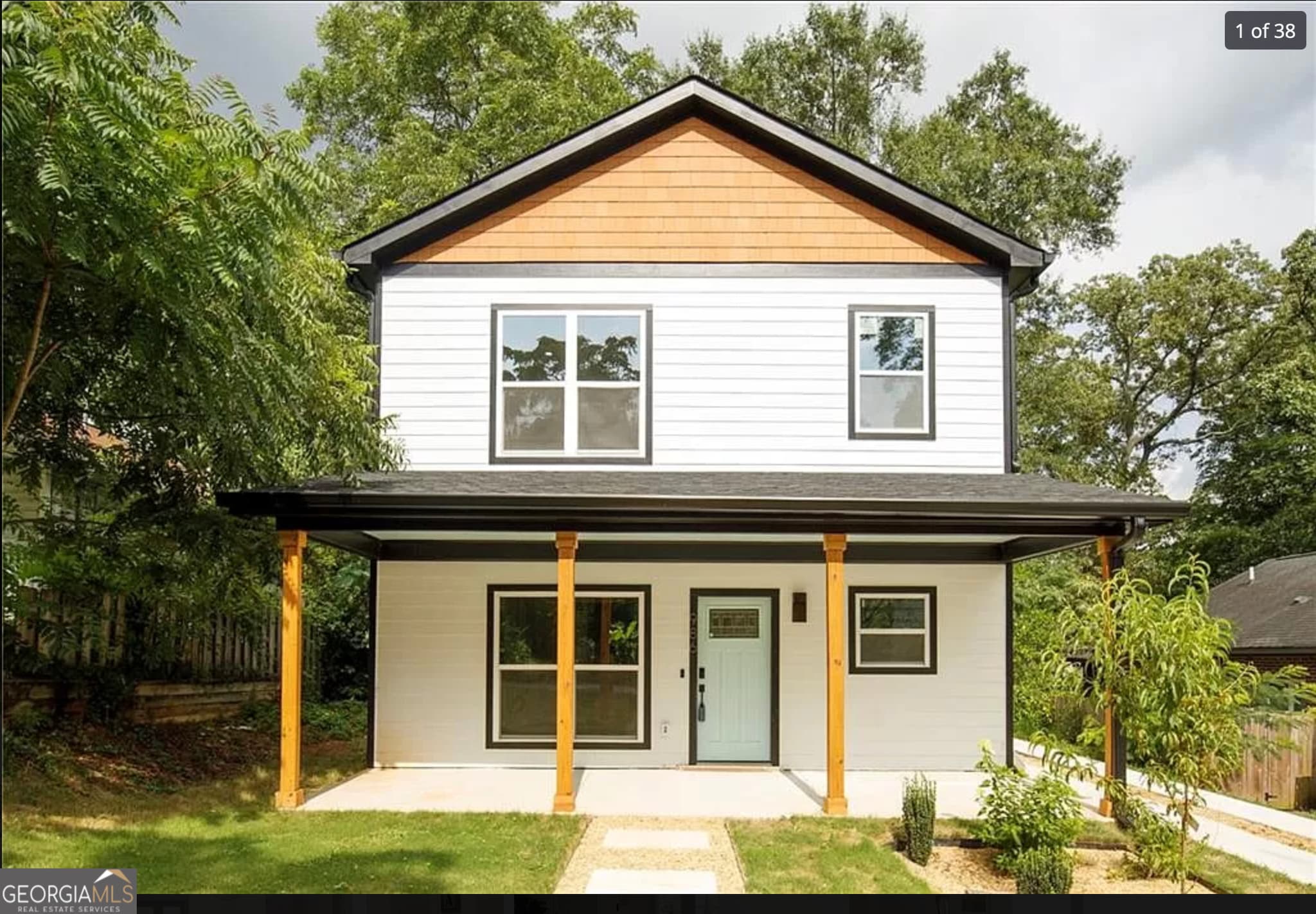 4 bedroom, 3.5 bathroom, 2,324 sq ft single family residence sold at 986 Linam Avenue, Atlanta, GA 30315