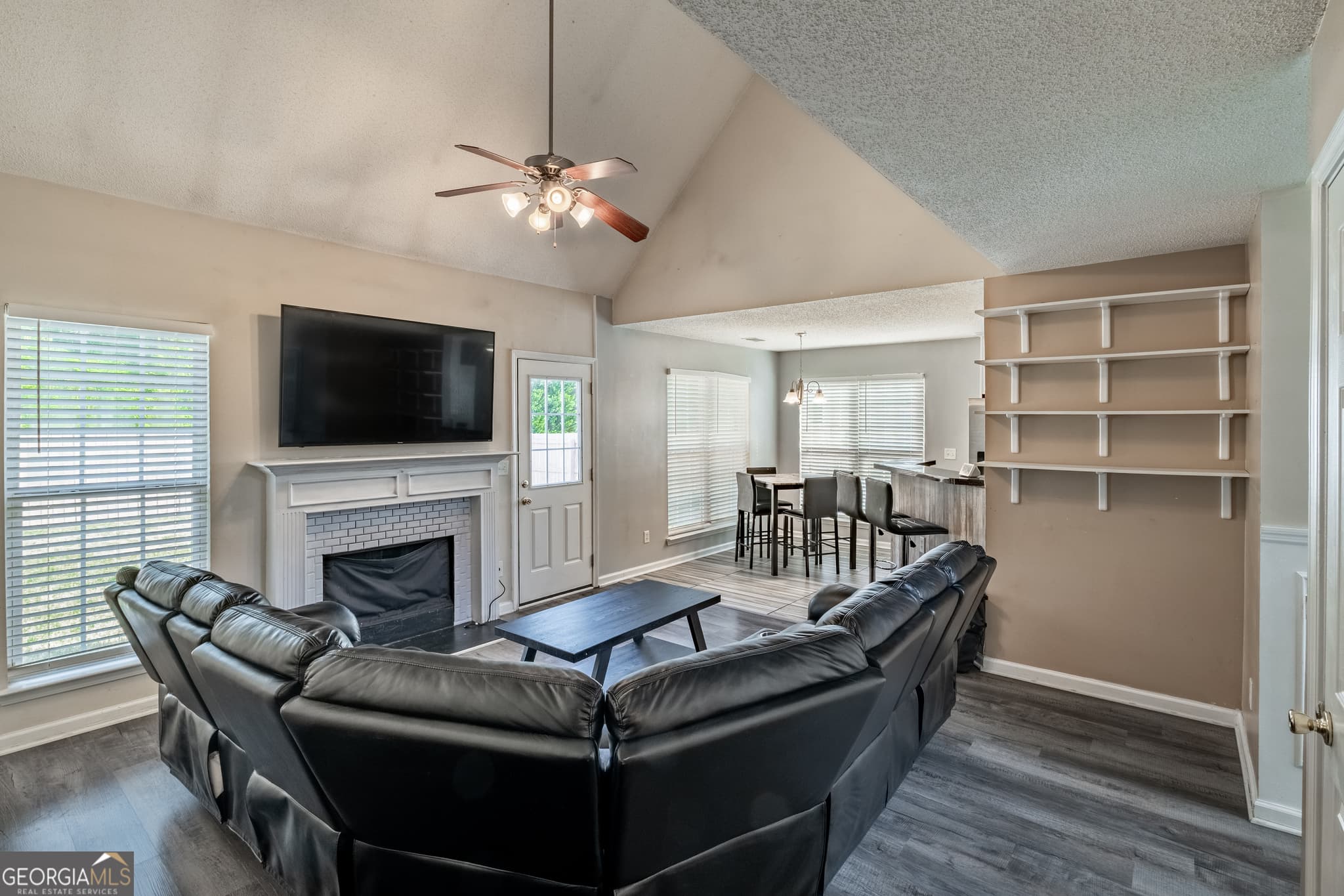 3 bedroom, 2.5 bathroom, 1,888 sq ft single family residence for sale at 253 Augusta Woods Drive, Villa Rica, GA 30180 — photo 3