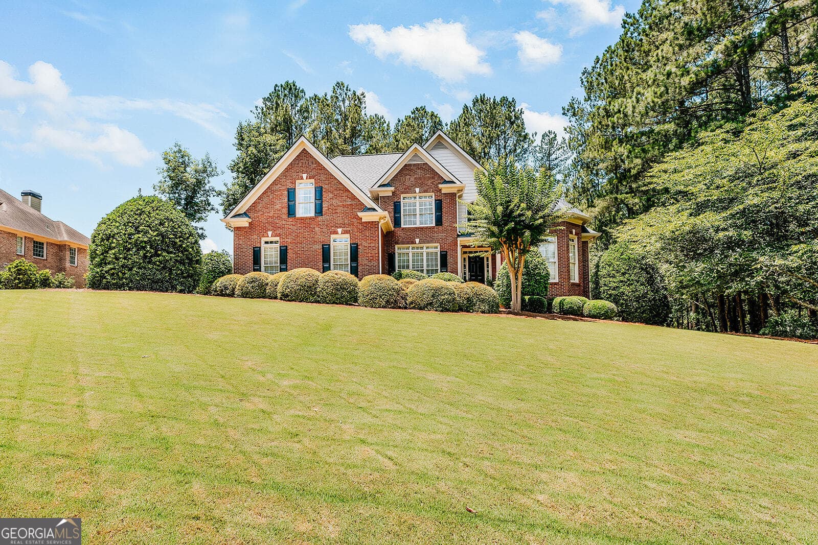 5 bedroom, 5 bathroom, 3,268 sq ft single family residence for sale at 1030 Spring Lake Drive, Bishop, GA 30621 — photo 6
