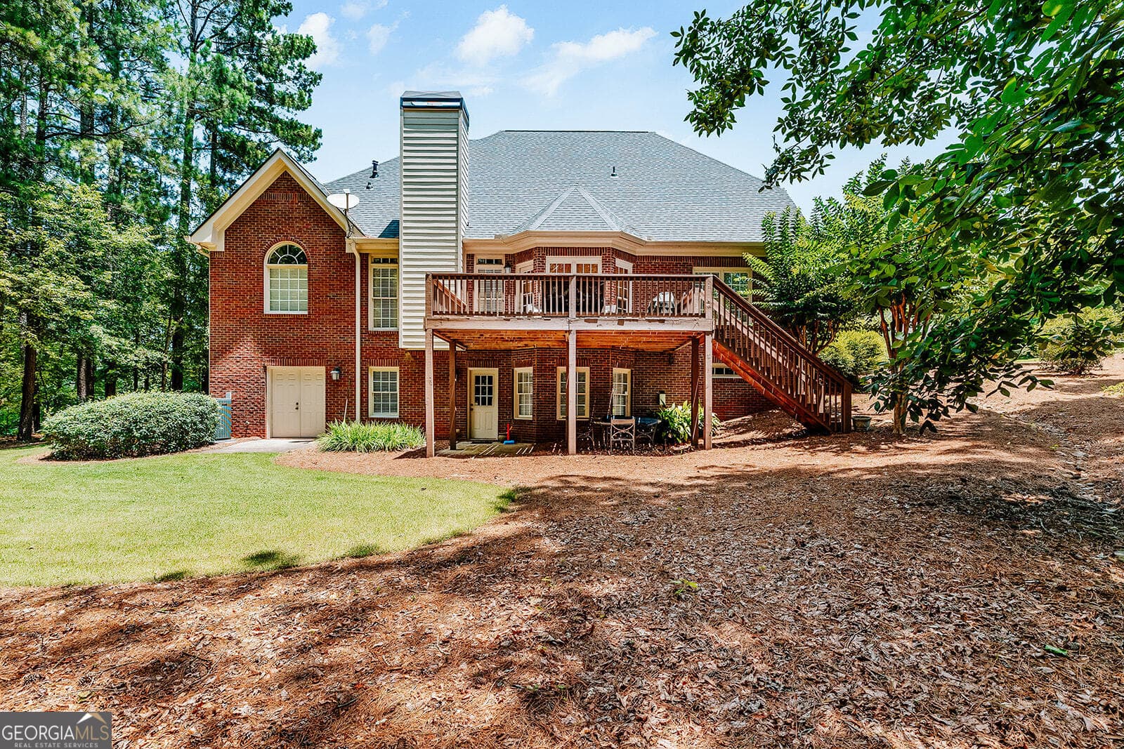 5 bedroom, 5 bathroom, 3,268 sq ft single family residence for sale at 1030 Spring Lake Drive, Bishop, GA 30621 — photo 5