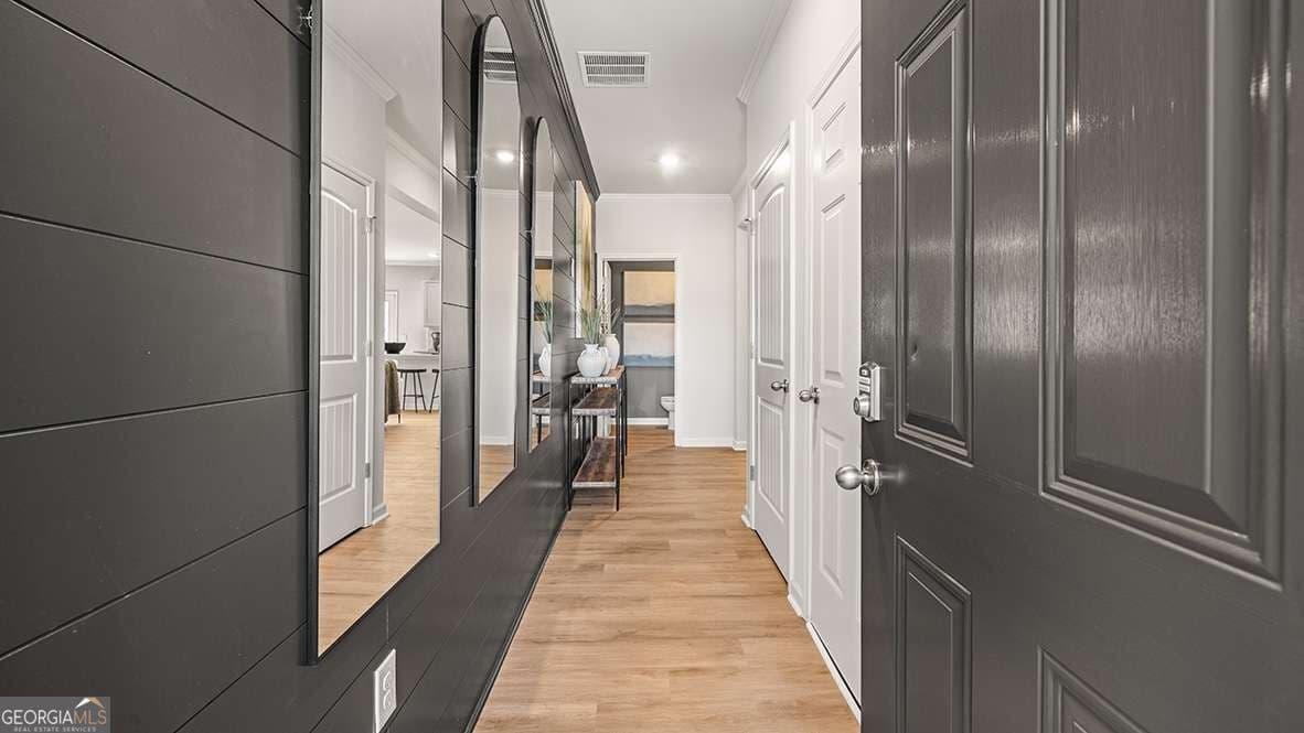 3 bedroom, 2.5 bathroom, 2,125 sq ft townhouse for sale at 4802 Guava Trace, Acworth, GA 30101 — photo 3