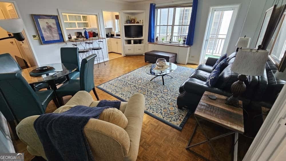 multi family for sale at 300 W Peachtree Street 22N, Atlanta, GA 30308 — photo 1 of 27