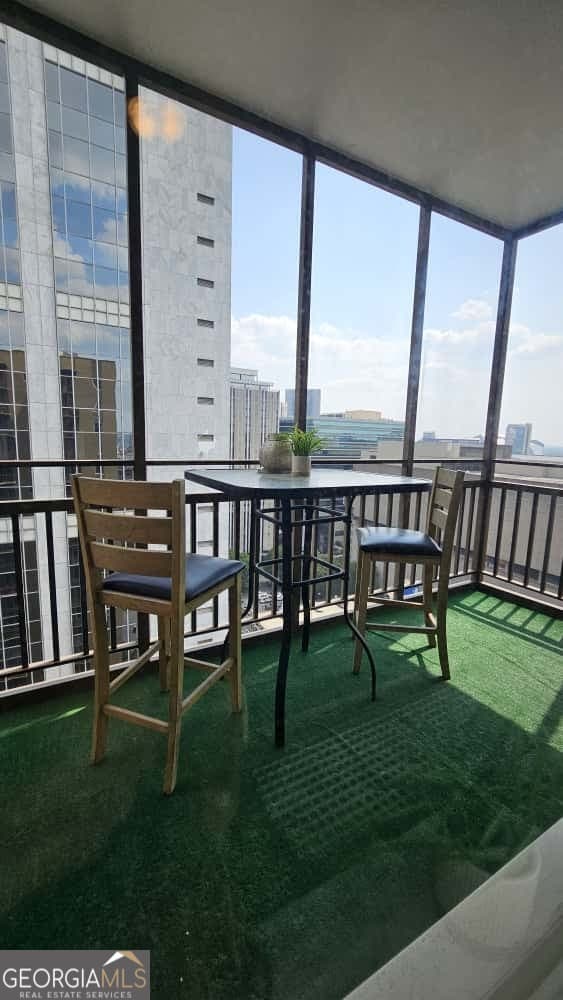 multi family for sale at 300 W Peachtree Street 22N, Atlanta, GA 30308 — photo 5