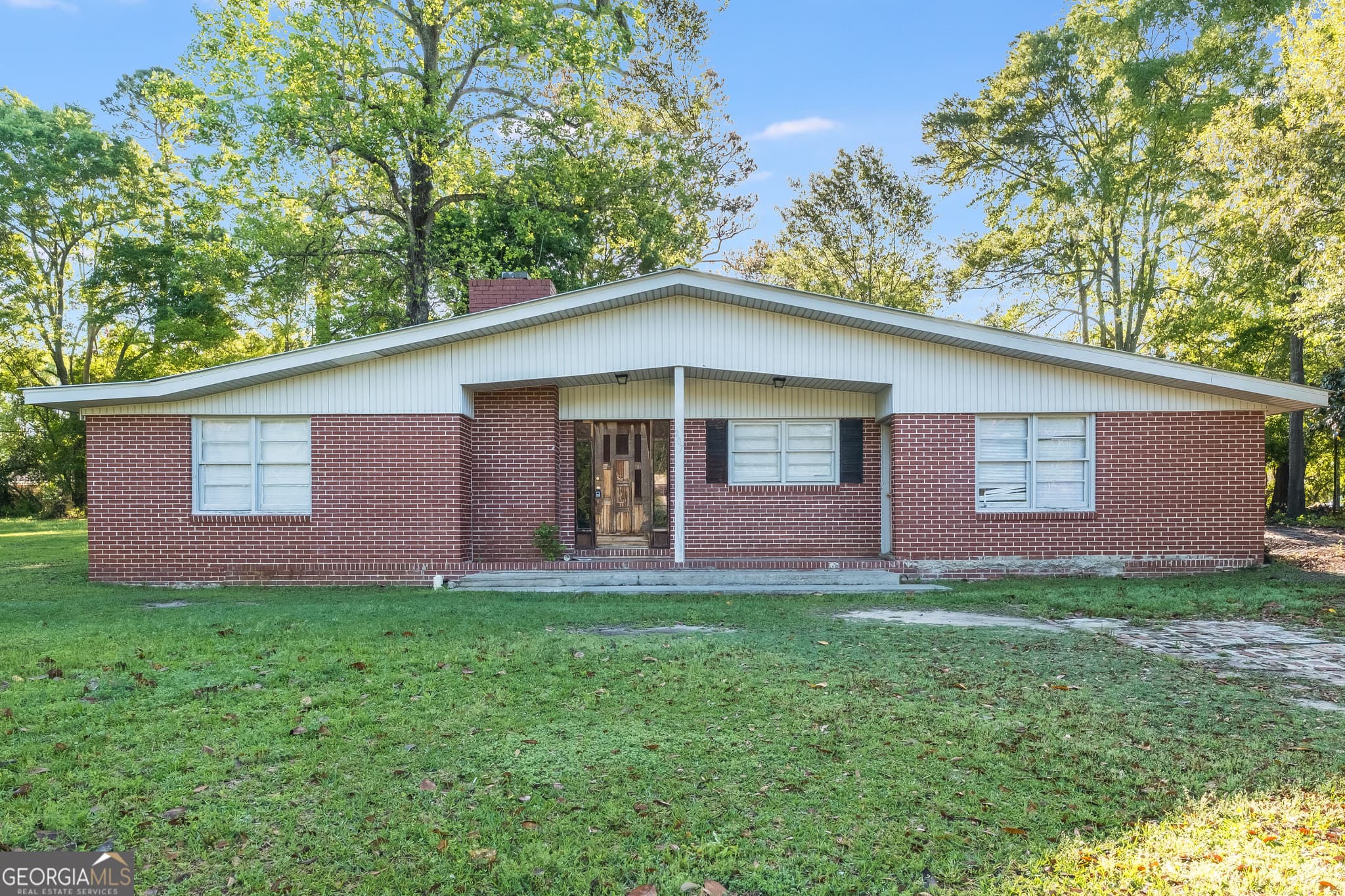 207 Dogwood Drive, Sylvania, GA 30467 — most recent listing photo