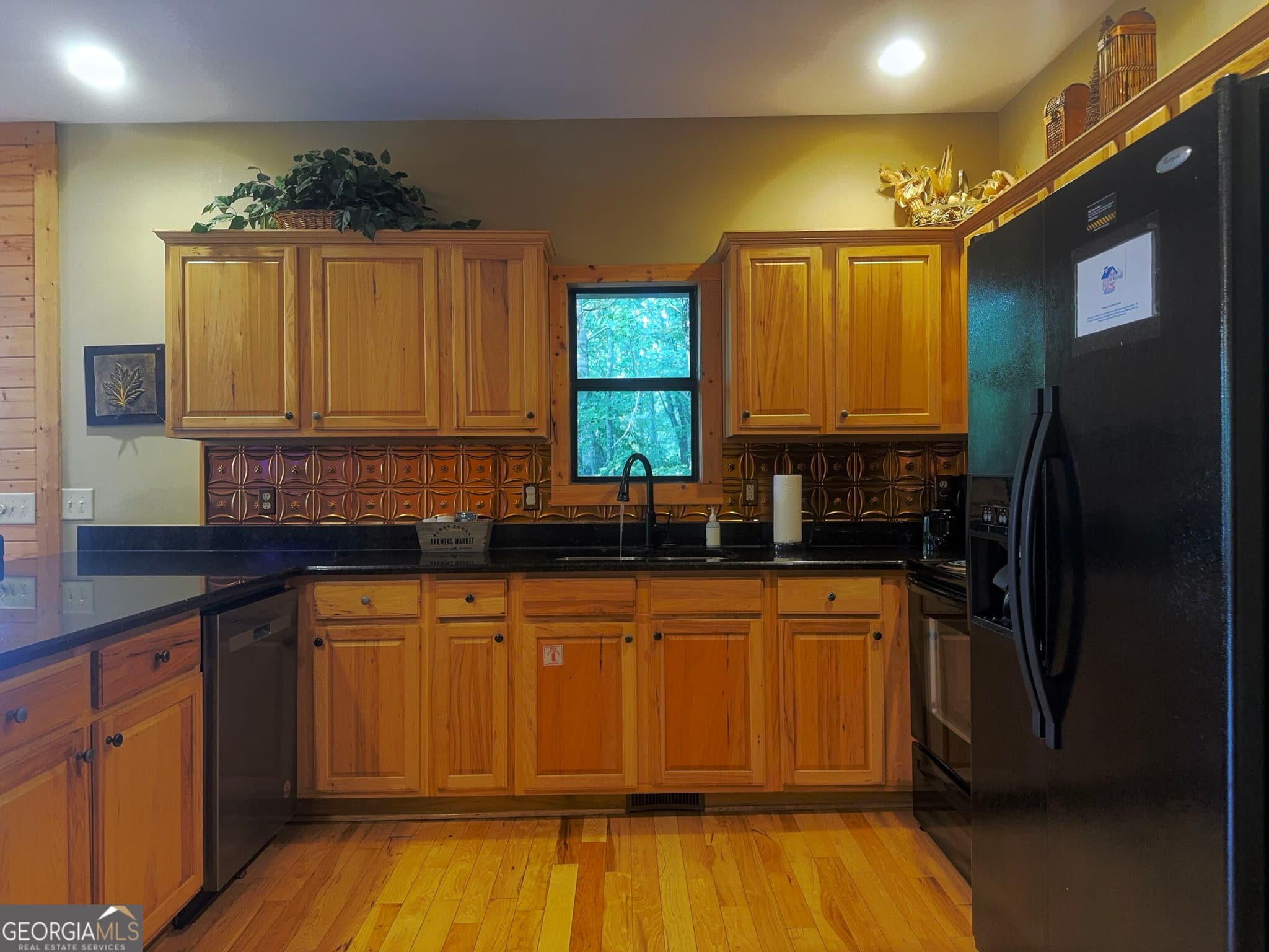2 bedroom, 3 bathroom, 2,230 sq ft cabin,loft,single family residence for sale at 57 Yellow Rock Road, Cleveland, GA 30528 — photo 10