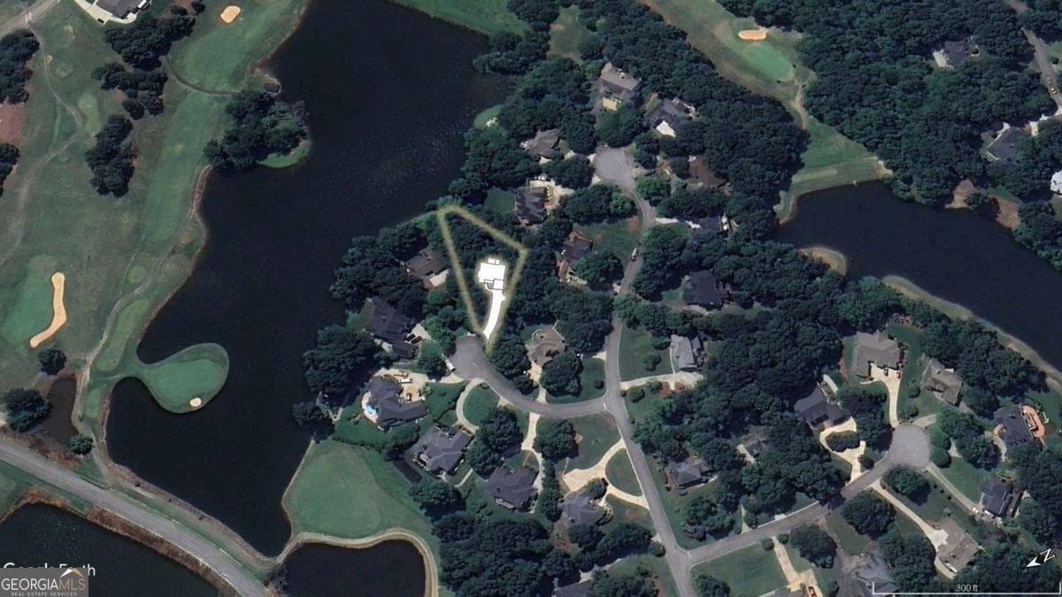 4 bedroom, 4.5 bathroom, 3,455 sq ft single family residence for sale at 4610 Blakeford Court, Flowery Branch, GA 30542 — photo 9