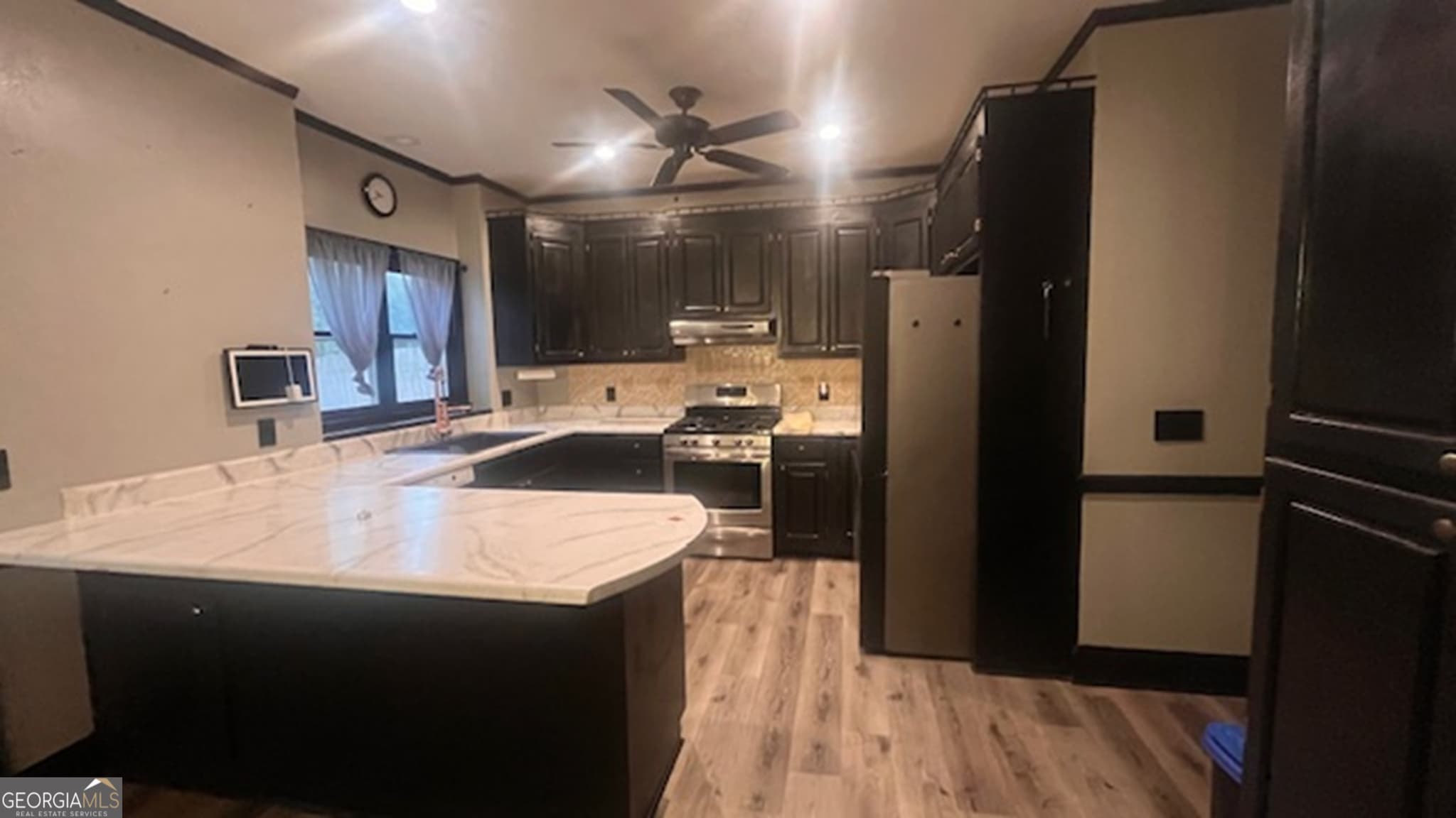 3 bedroom, 2.5 bathroom, 1,780 sq ft single family residence for sale at 3175 Stinsonville Road, Macon, GA 31210 — photo 2