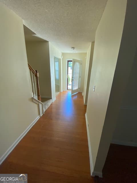 5 bedroom, 3.5 bathroom, 2,986 sq ft single family residence for sale at 530 Shire Lane, Fairburn, GA 30213 — photo 3