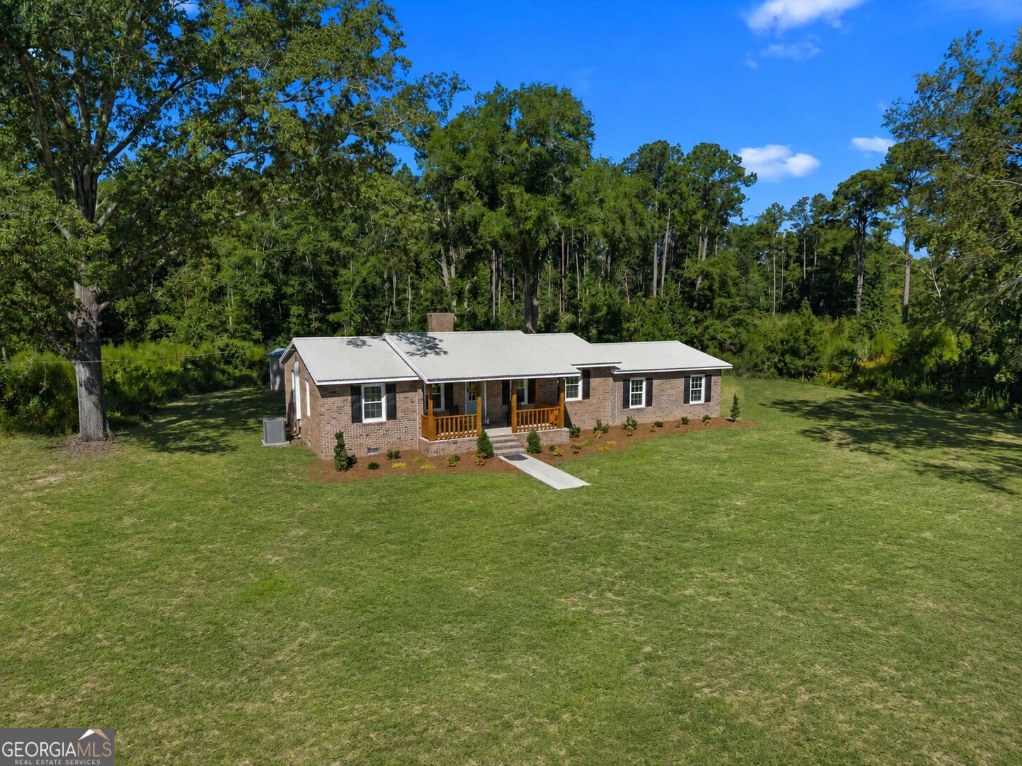 3 bedroom, 2 bathroom, 2,015 sq ft single family residence for sale at 475 Perkins Road, Millen, GA 30442