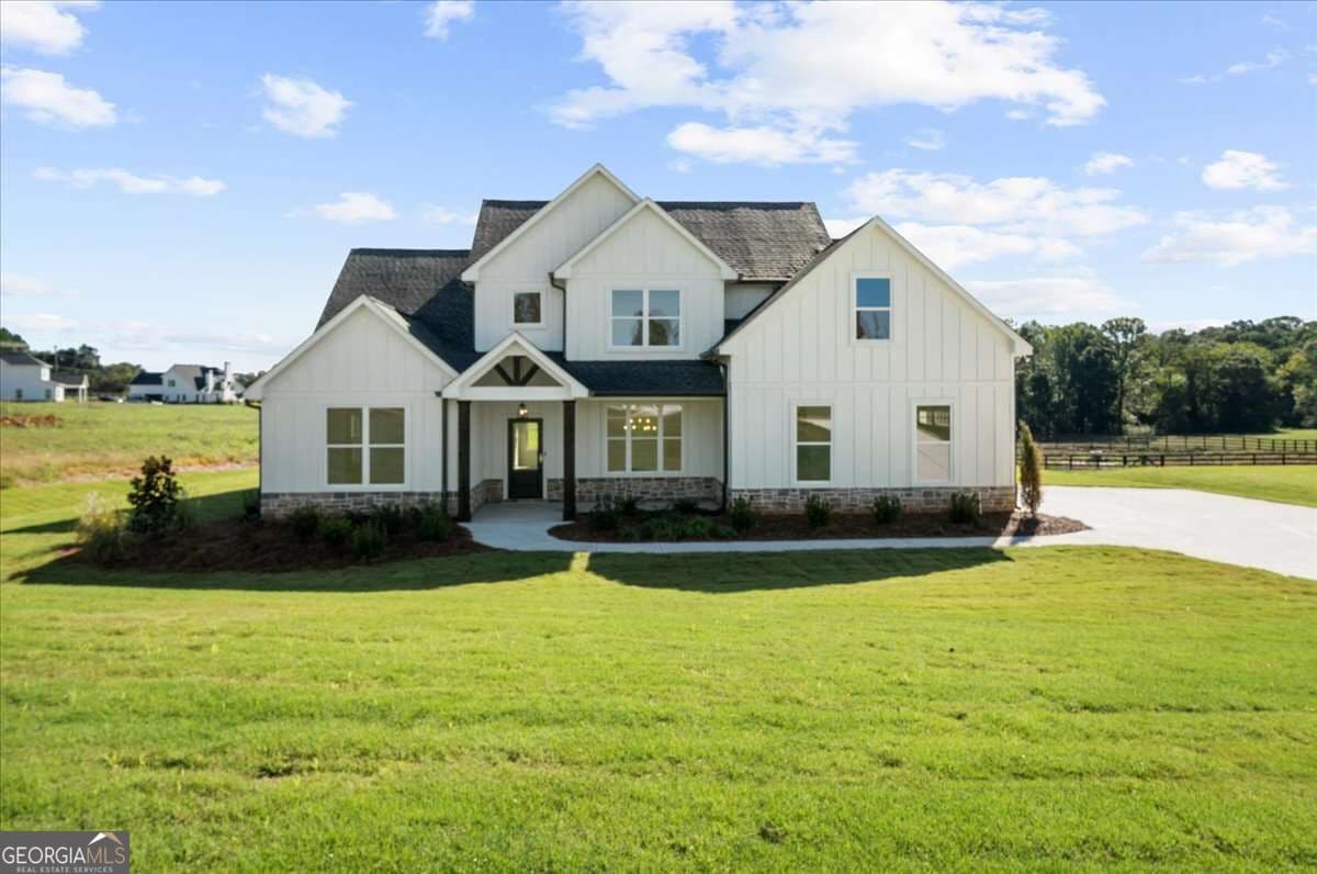 4 bedroom, 2.5 bathroom single family residence for sale at 5335 Noah Road, Cumming, GA 30041 — photo 2