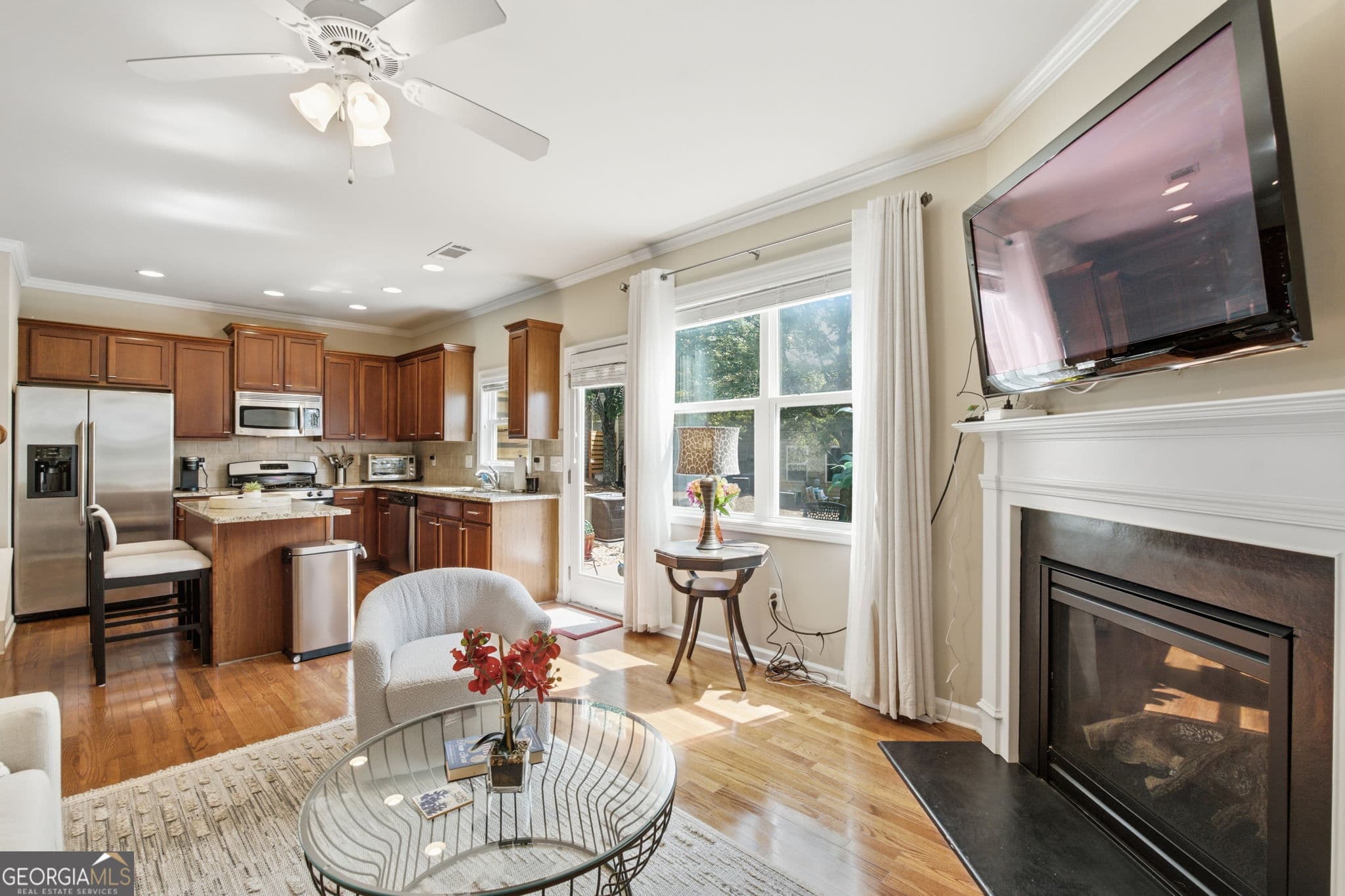 3 bedroom, 2.5 bathroom, 1,684 sq ft townhouse for sale at 5617 Cobblestone Creek Avenue, Mableton, GA 30126 — photo 7
