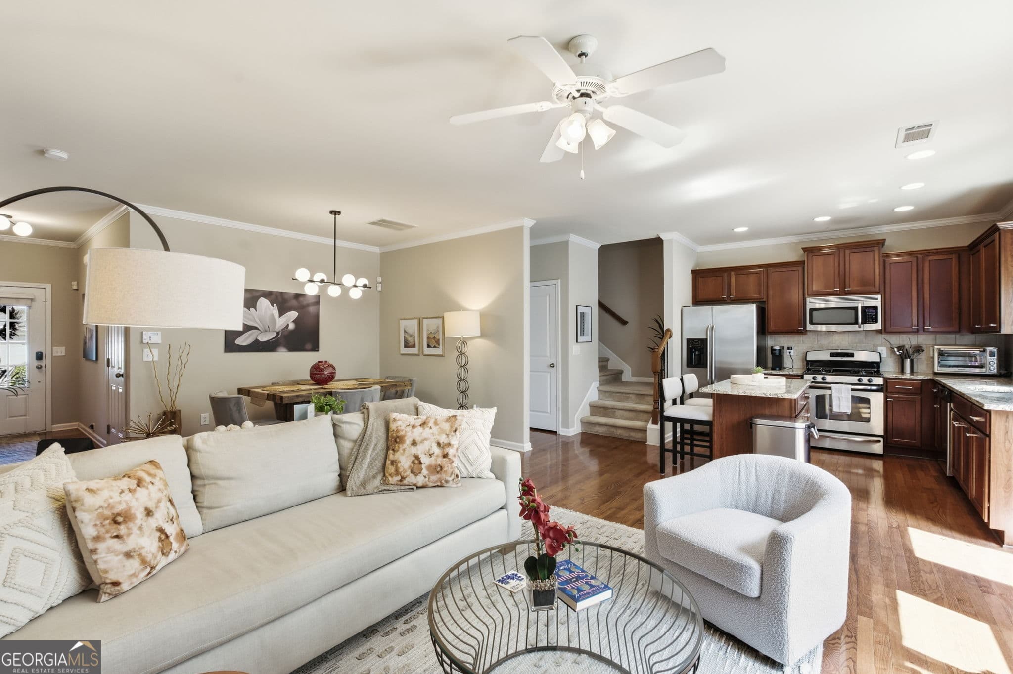 3 bedroom, 2.5 bathroom, 1,684 sq ft townhouse for sale at 5617 Cobblestone Creek Avenue, Mableton, GA 30126 — photo 5