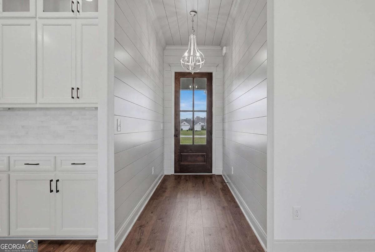 4 bedroom, 2 bathroom, 2,123 sq ft single family residence under contract at 6005 4H Club Road, Lake Park, GA 31636 — photo 5