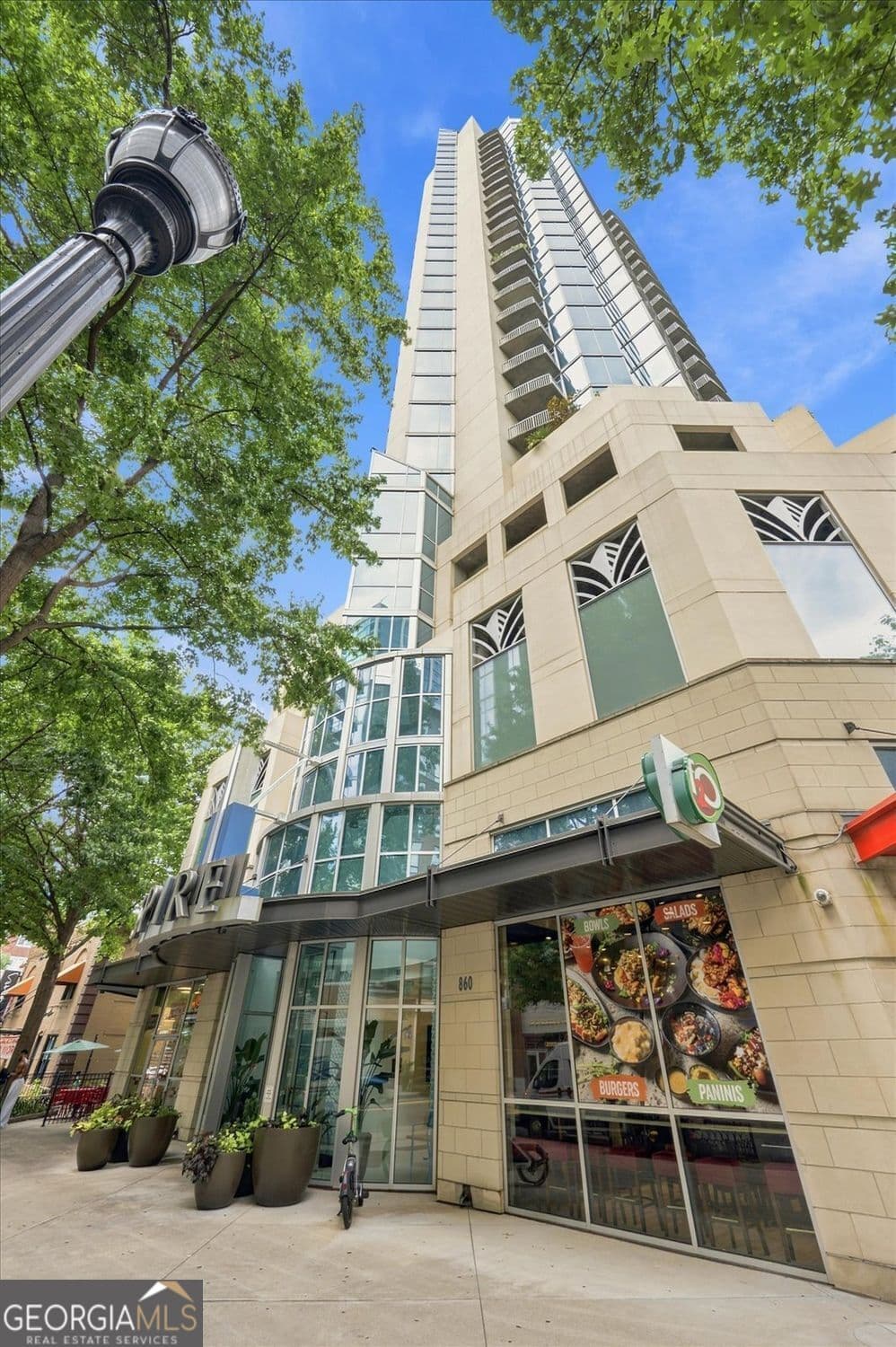 1 bedroom, 1 bathroom, 1,522 sq ft condominium for sale at 860 Peachtree Street #1609, Atlanta, GA 30308 — photo 3