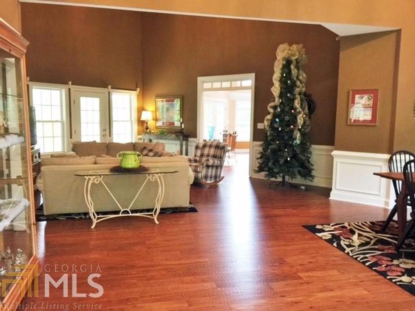 5 bedroom, 4.5 bathroom, 5,132 sq ft single family residence for sale at 1070 Shoal Creek Court 1052, Greensboro, GA 30642 — photo 3