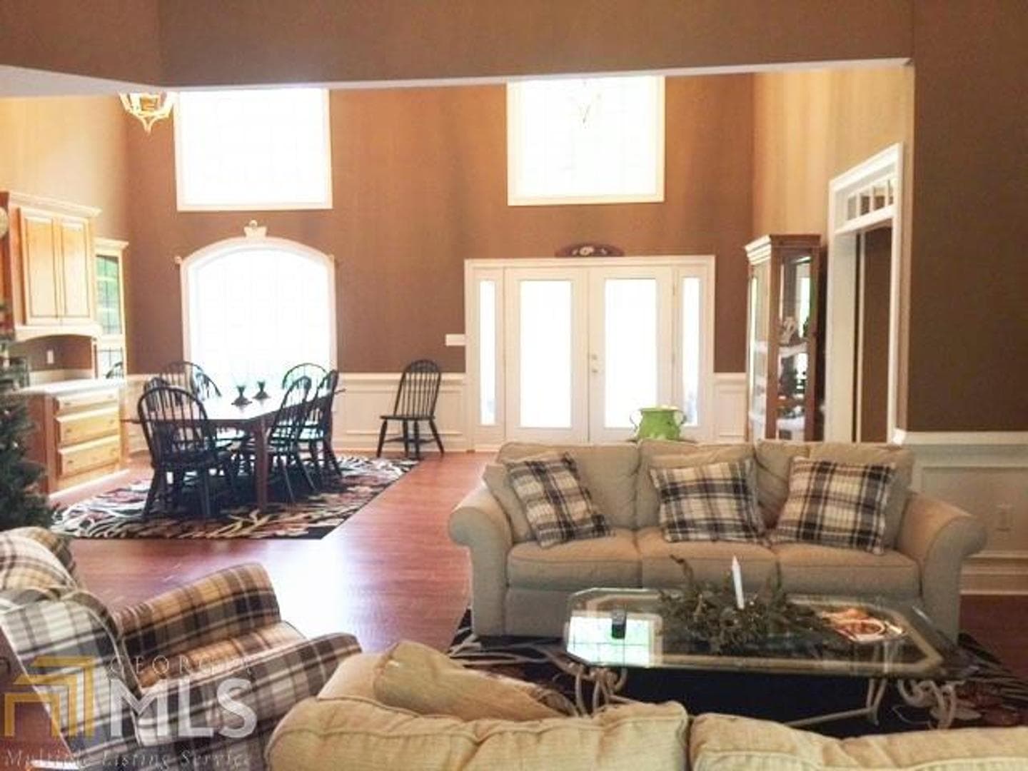 5 bedroom, 4.5 bathroom, 5,132 sq ft single family residence for sale at 1070 Shoal Creek Court 1052, Greensboro, GA 30642 — photo 4