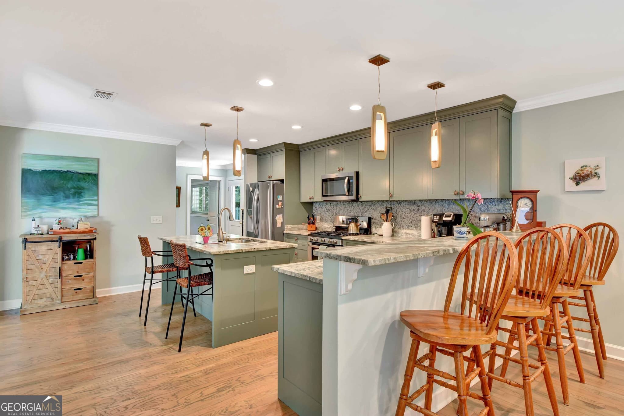 4 bedroom, 3 bathroom, 2,477 sq ft single family residence for sale at 101 Druid Oaks Lane, St. Simons, GA 31522 — photo 9