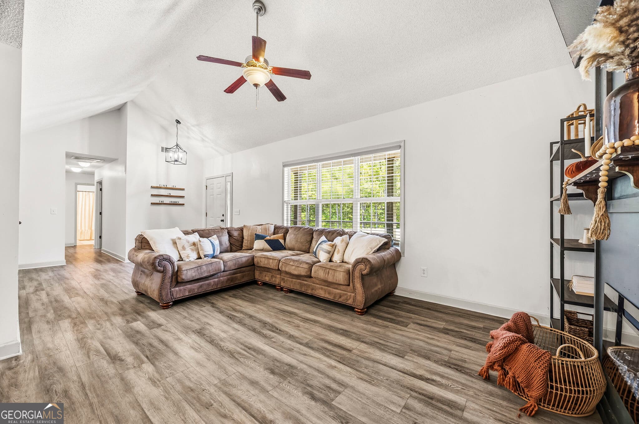 3 bedroom, 2 bathroom, 1,474 sq ft single family residence for sale at 30 Watson Road, Forsyth, GA 31029 — photo 8