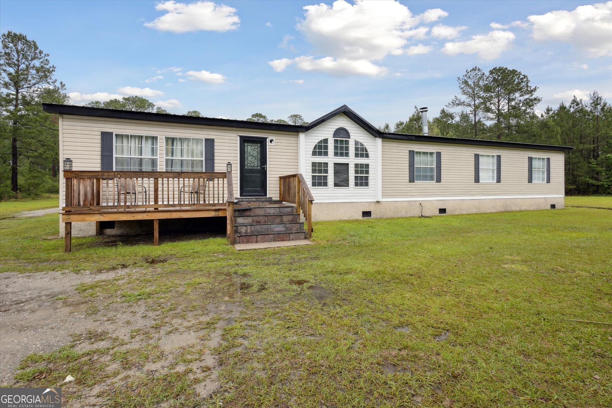 4 bedroom, 3 bathroom, 2,432 sq ft manufactured home,single family residence sold at 27401 Ga Highway 46, Ellabell, GA 31308