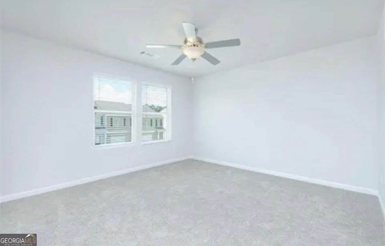 3 bedroom, 2.5 bathroom, 1,538 sq ft townhouse for sale at 141 Village Green Drive, Adairsville, GA 30103 — photo 6