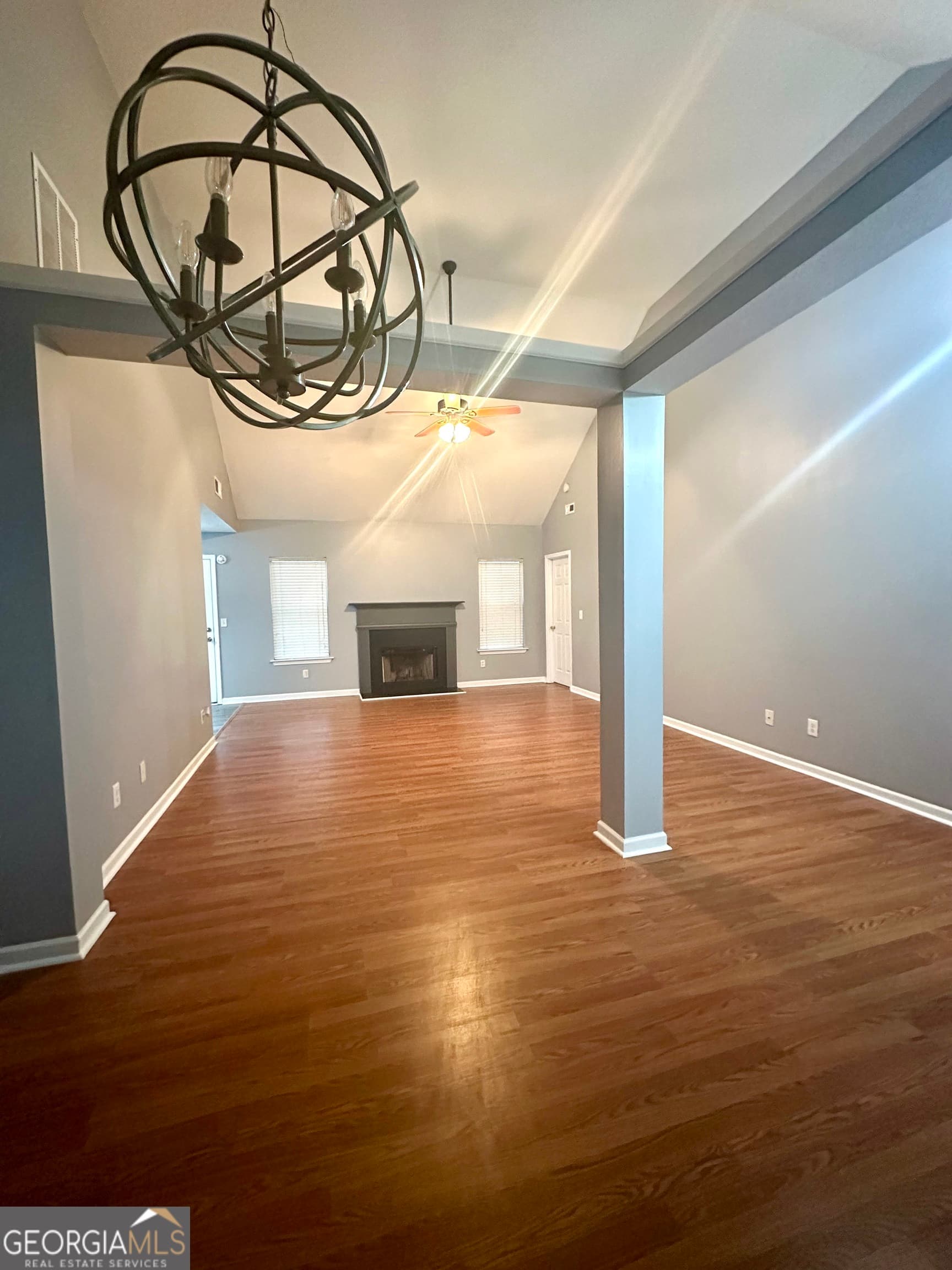 3 bedroom, 2 bathroom, 2,200 sq ft single family residence for rent at 1630 Isleworth Circle, Atlanta, GA 30349 for $2,150 a month — photo 4
