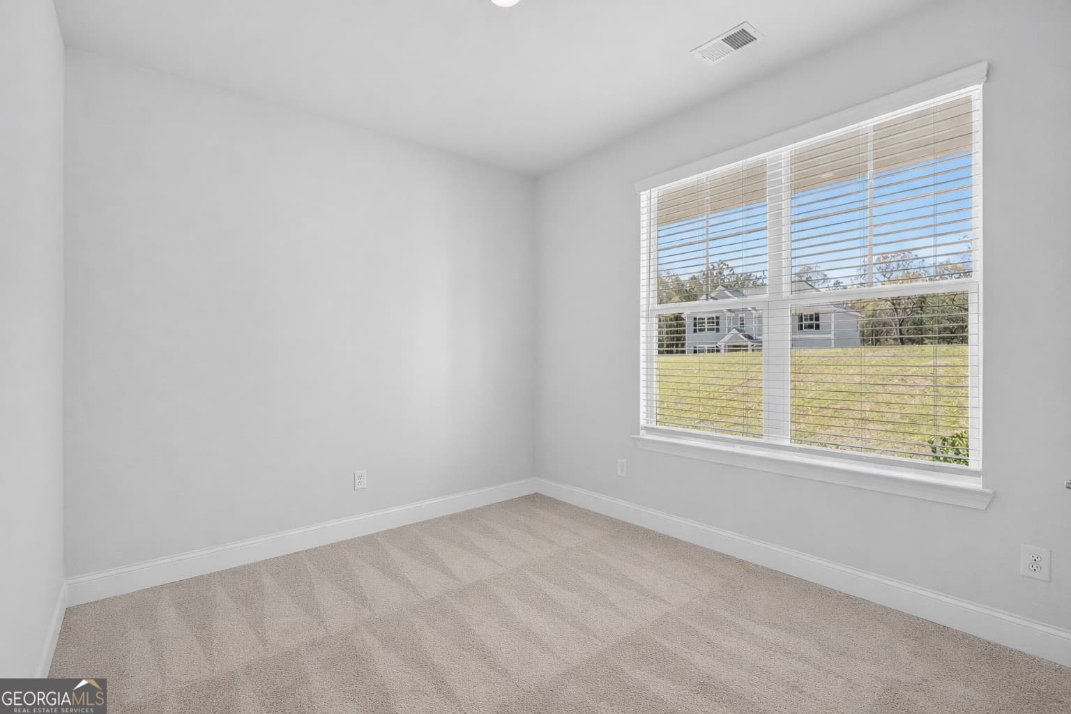 3 bedroom, 2.5 bathroom, 1,933 sq ft single family residence for sale at 110 Stone Brook Court LOT 92, Gray, GA 31032 — photo 4