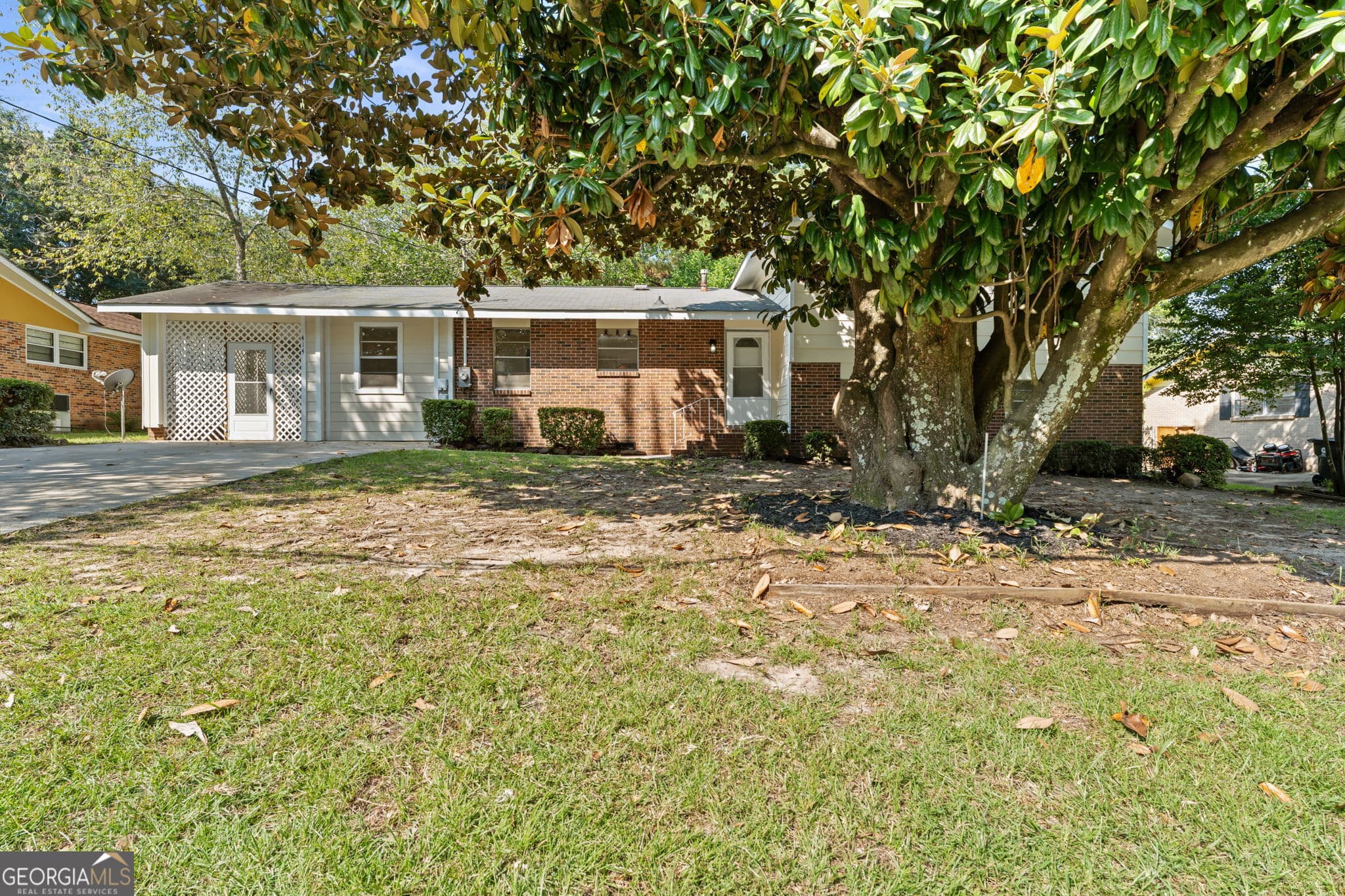 4 bedroom, 2 bathroom, 1,803 sq ft single family residence for sale at 414 Kimberly Road, Warner Robins, GA 31088