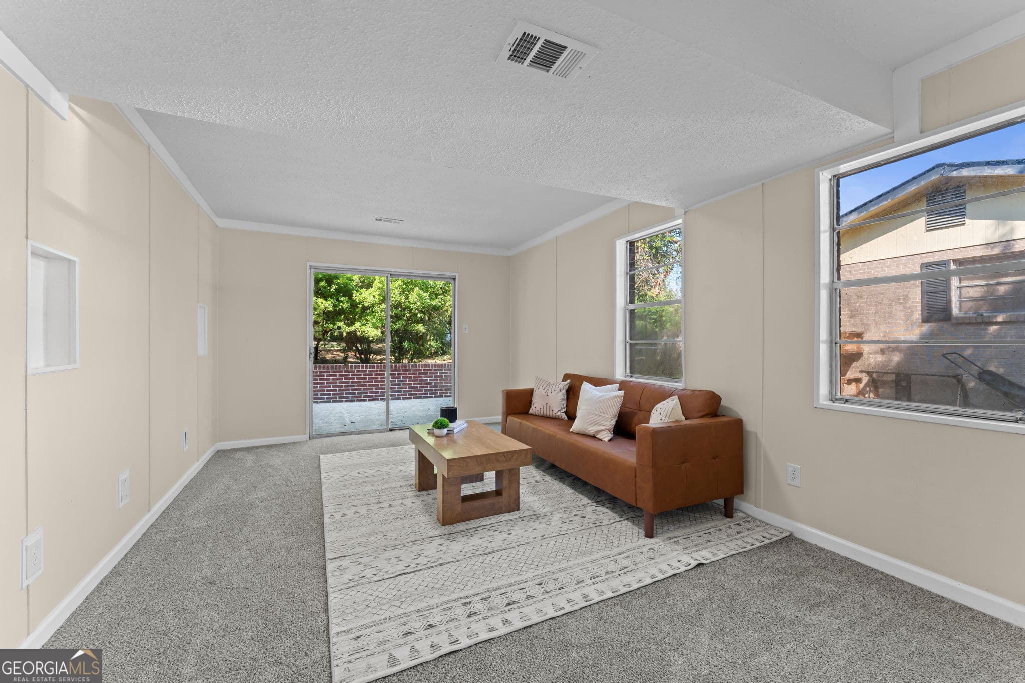 4 bedroom, 2 bathroom, 1,803 sq ft single family residence for sale at 414 Kimberly Road, Warner Robins, GA 31088 — photo 4