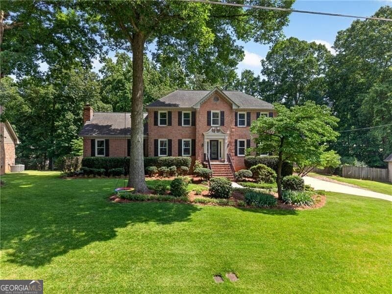 5 bedroom, 4 bathroom, 3,920 sq ft single family residence sold at 6477 Rosecommon Drive, Peachtree Corners, GA 30092