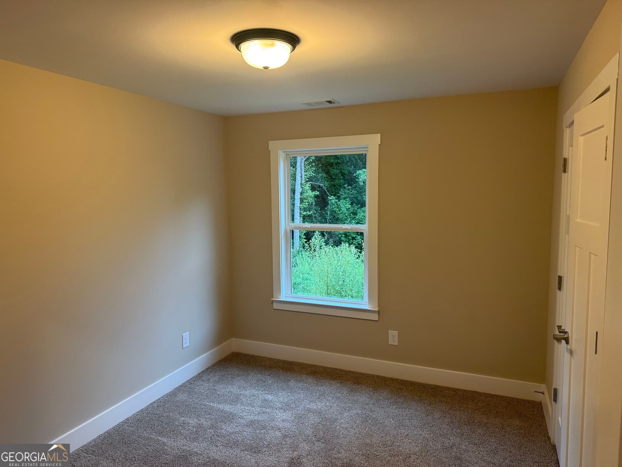3 bedroom, 2 bathroom, 1,229 sq ft single family residence for sale at 1108 7th Street, West Point, GA 31833 — photo 7