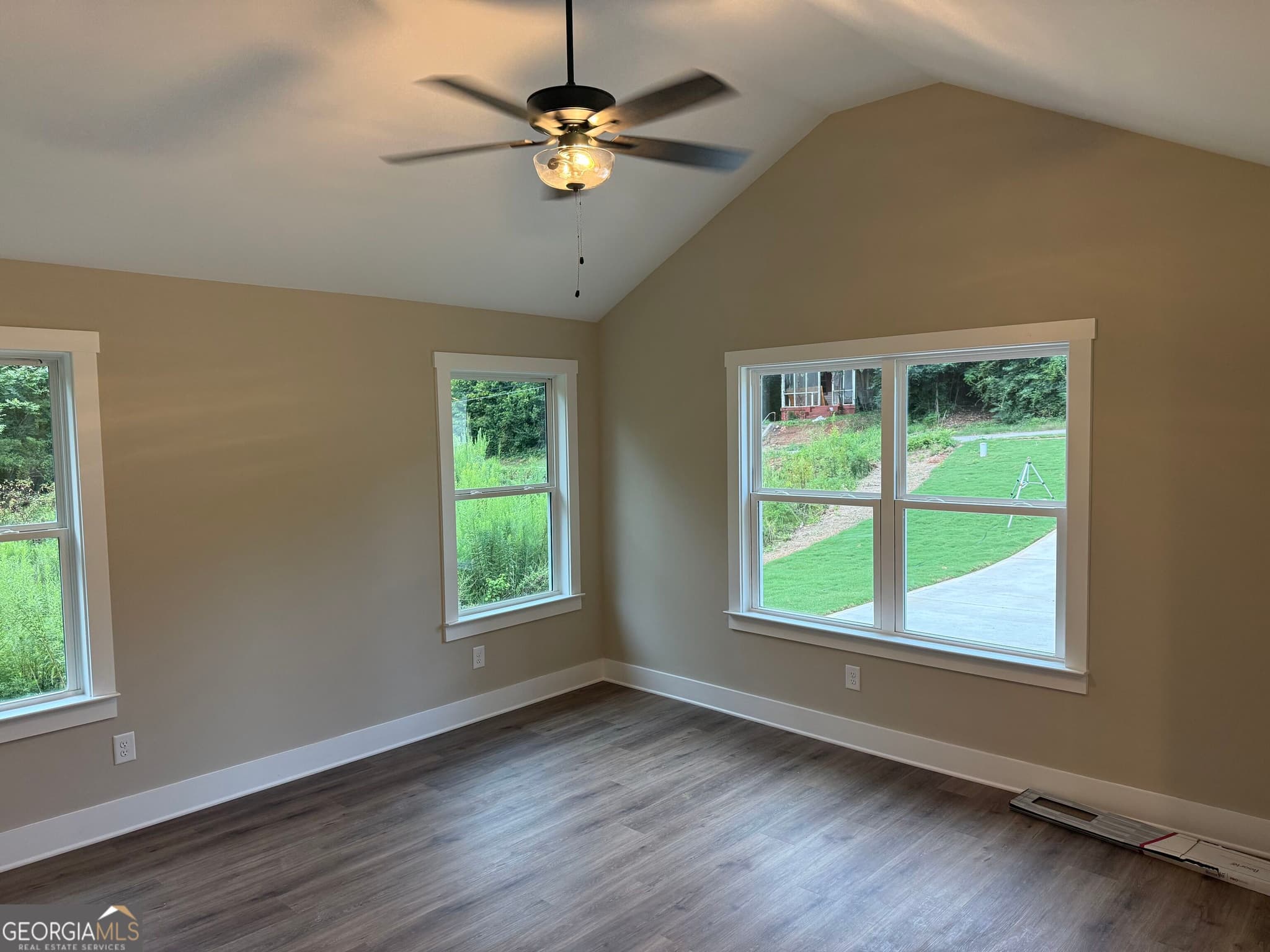 3 bedroom, 2 bathroom, 1,229 sq ft single family residence for sale at 1108 7th Street, West Point, GA 31833 — photo 5