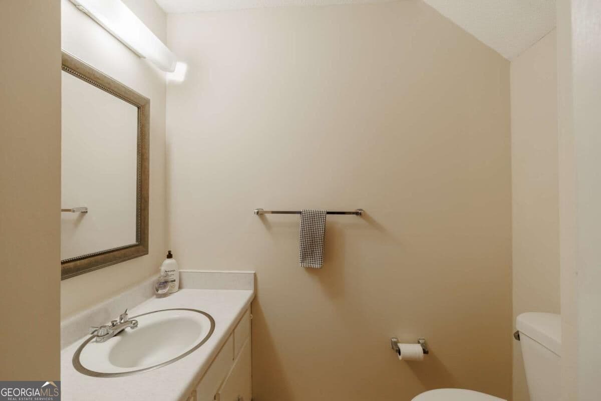 2 bedroom, 1.5 bathroom, 1,088 sq ft condominium for sale at 315 Georgetown Drive, Athens, GA 30605 — photo 7